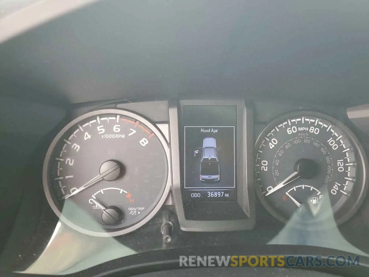 9 fotografías del automóvil dañado 5TFCZ5ANXKX165896 TOYOTA TACOMA 2019