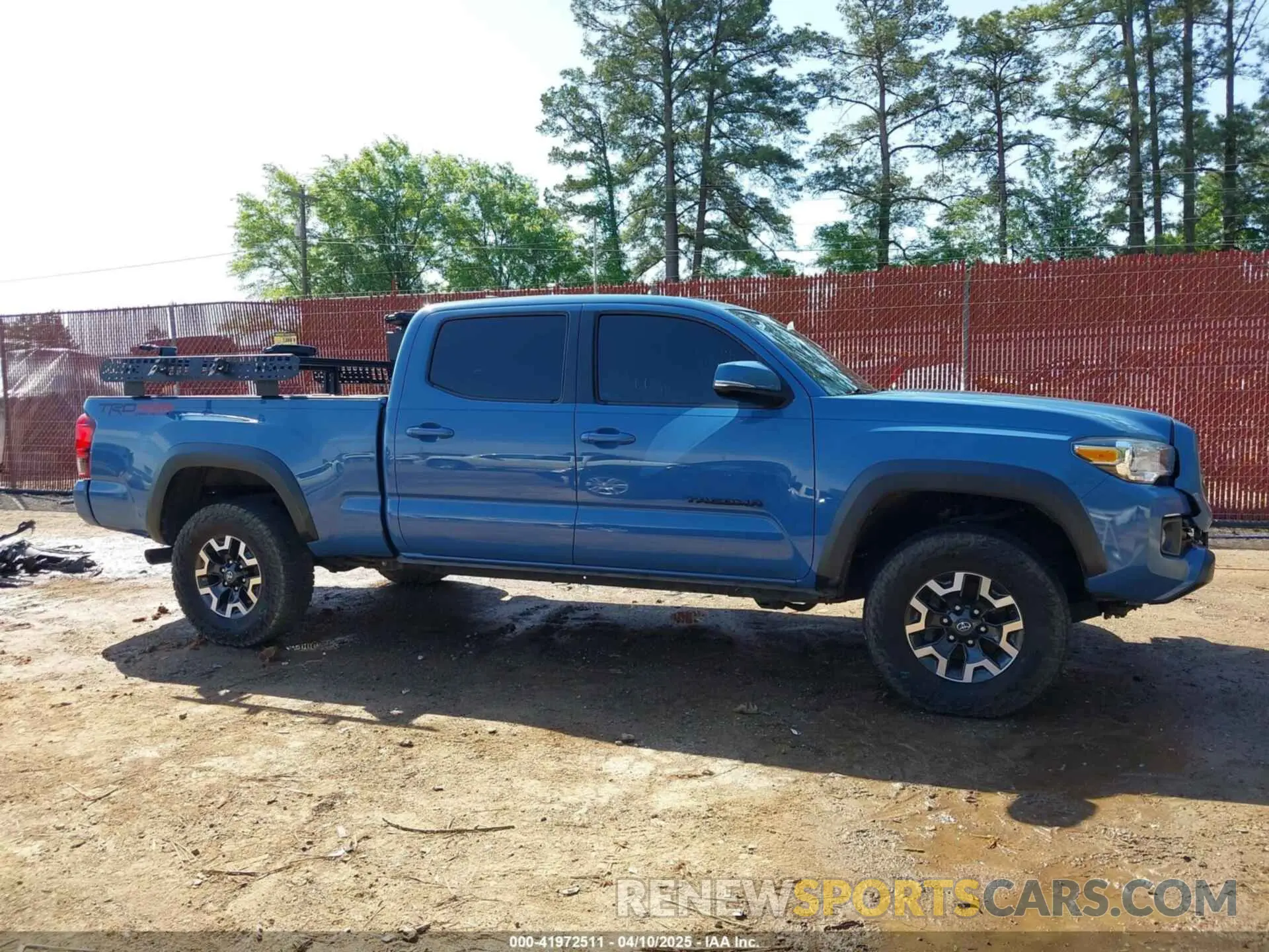 13 fotografías del automóvil dañado 5TFDZ5BN1KX046315 TOYOTA TACOMA 2019