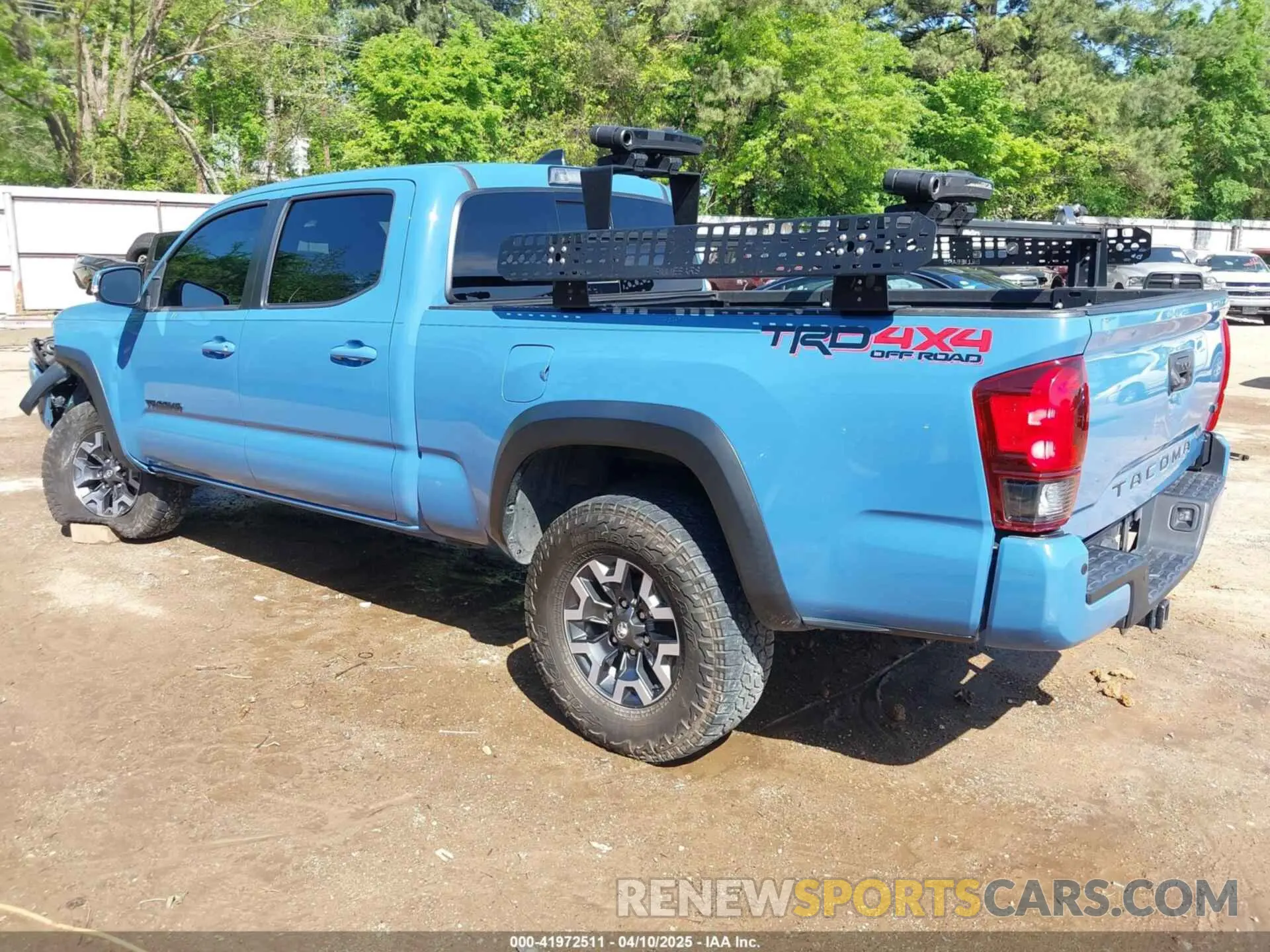 3 fotografías del automóvil dañado 5TFDZ5BN1KX046315 TOYOTA TACOMA 2019