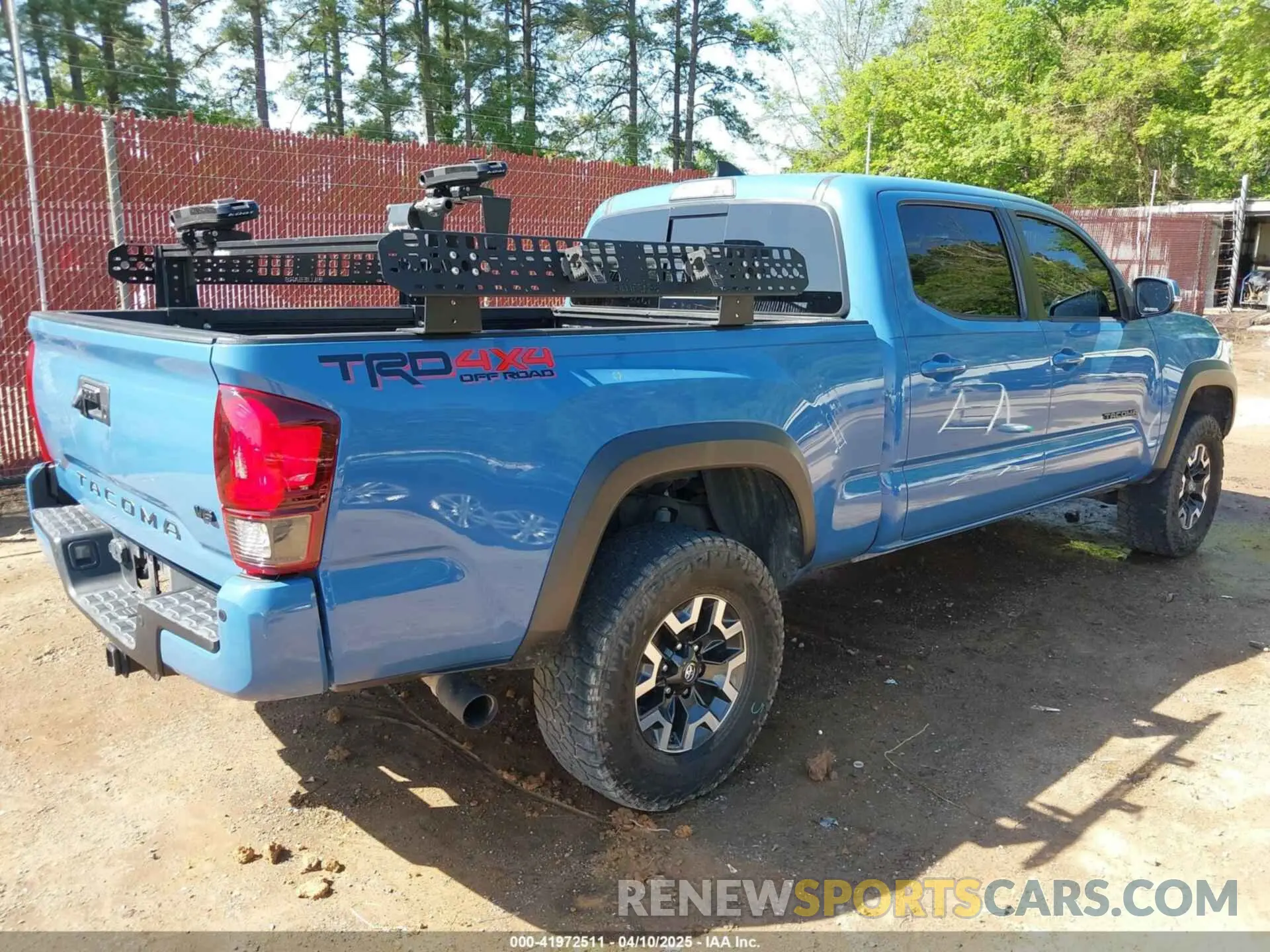4 fotografías del automóvil dañado 5TFDZ5BN1KX046315 TOYOTA TACOMA 2019