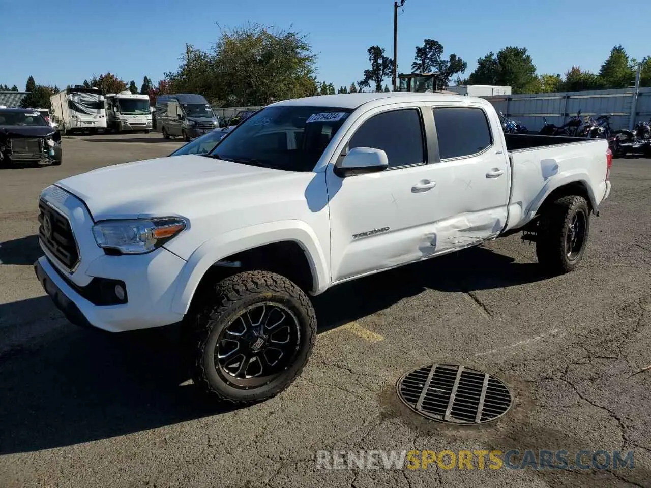 1 fotografías del automóvil dañado 5TFDZ5BN4KX044980 TOYOTA TACOMA 2019