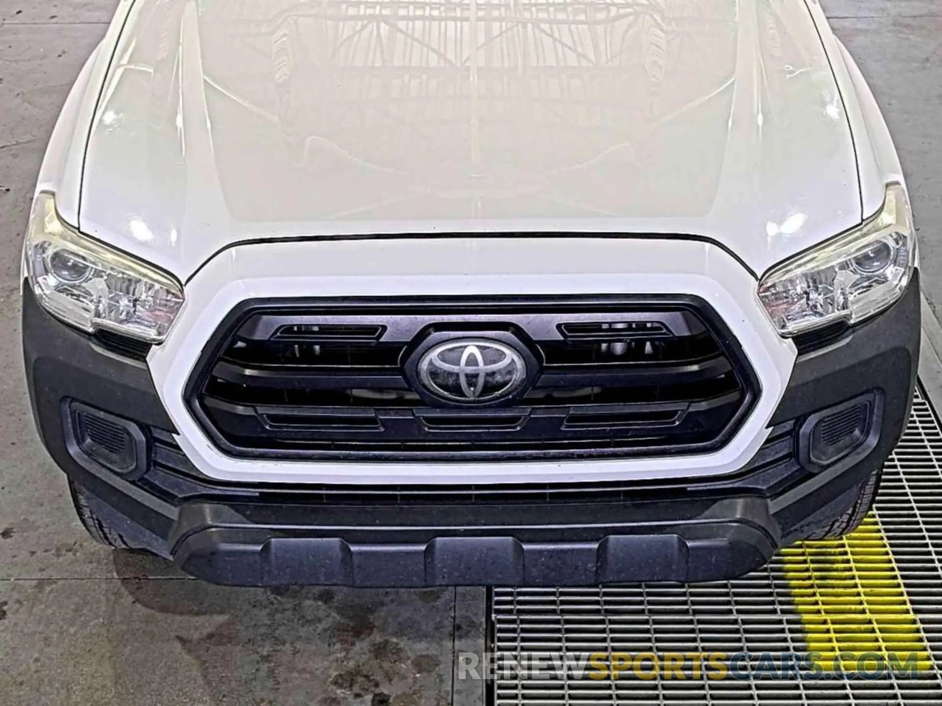 9 fotografías del automóvil dañado 5TFRX5GN0KX143610 TOYOTA TACOMA 2019