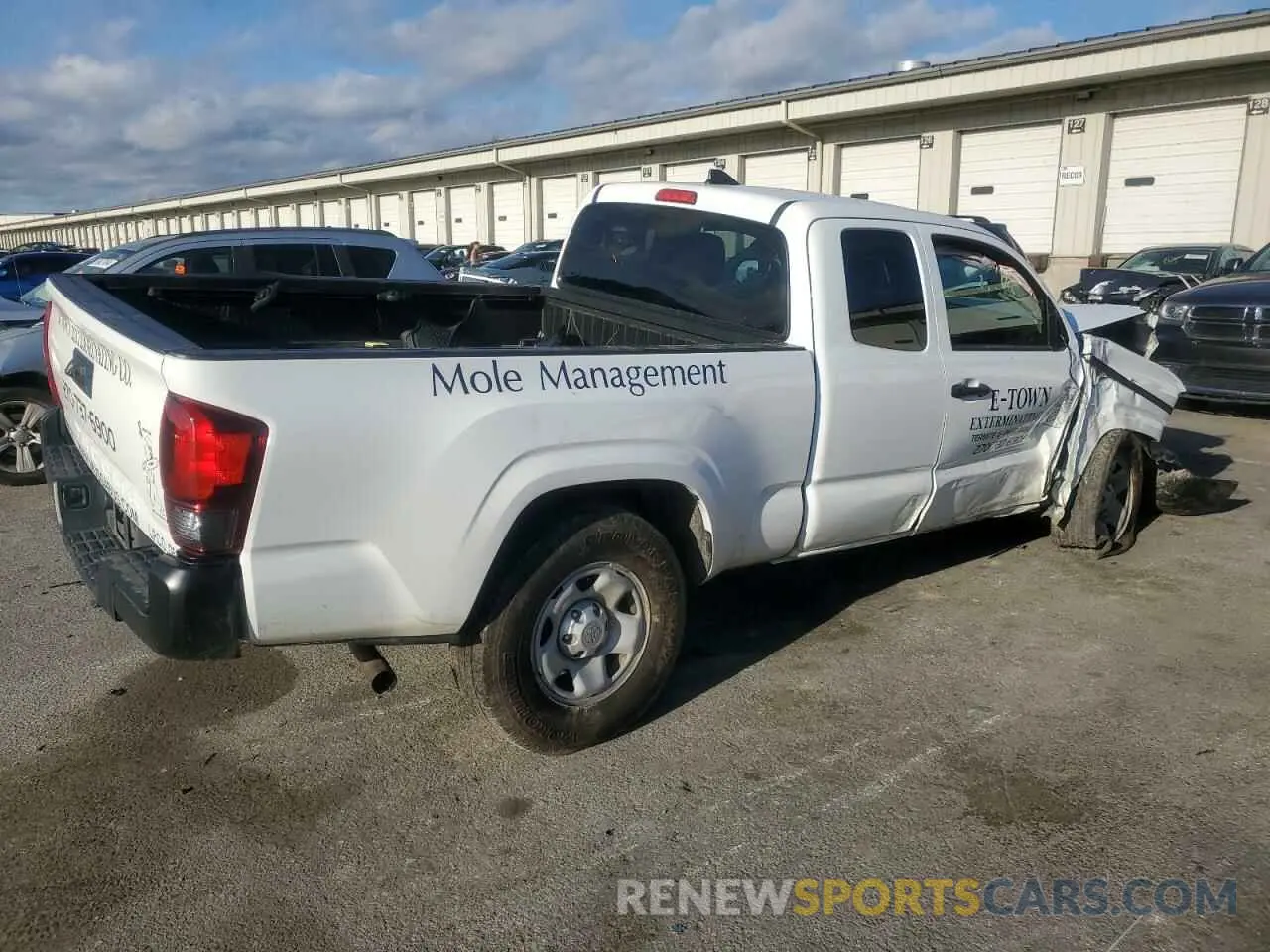 3 fotografías del automóvil dañado 5TFRX5GN0KX147706 TOYOTA TACOMA 2019