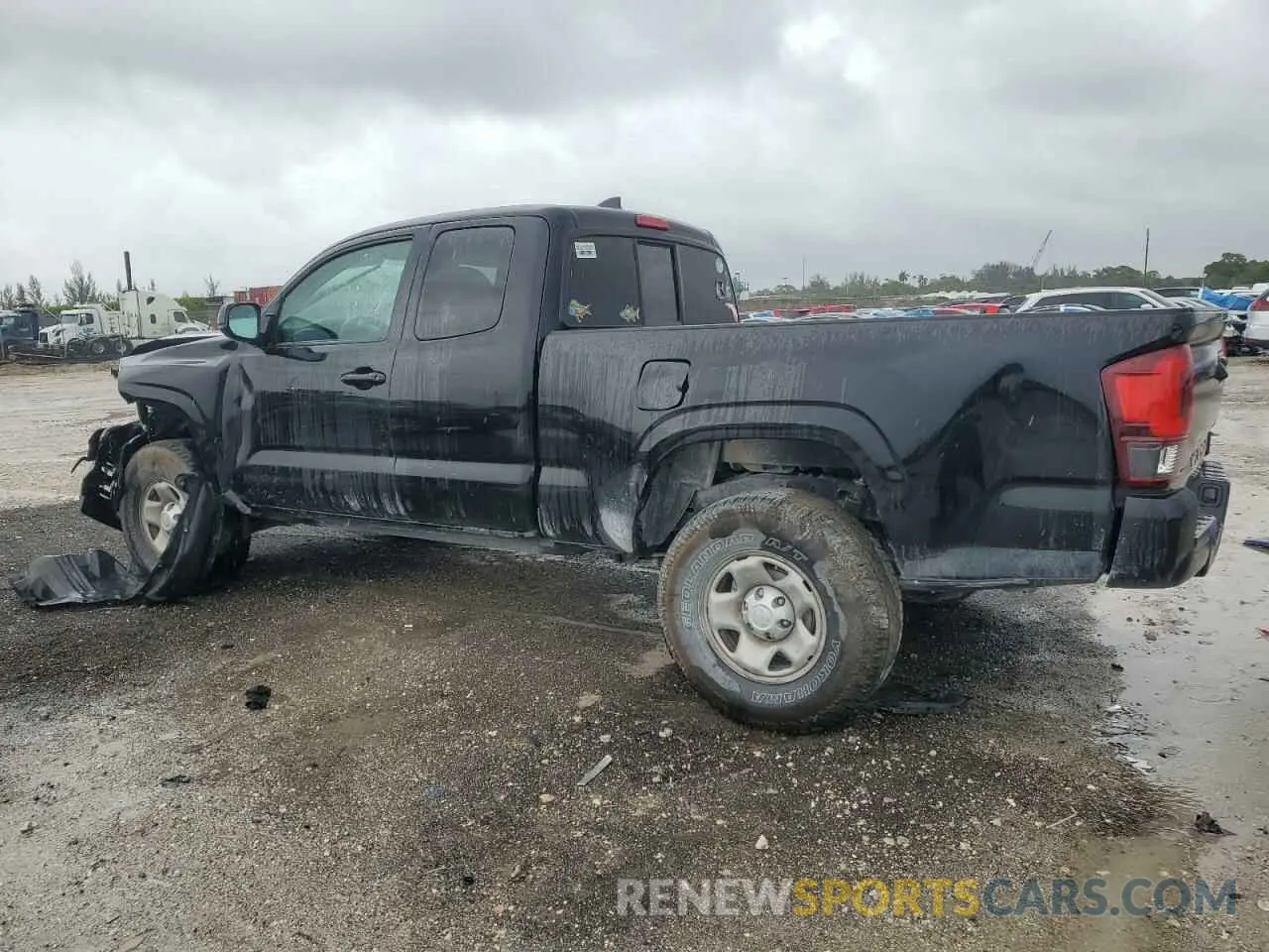 2 fotografías del automóvil dañado 5TFRX5GN1KX135550 TOYOTA TACOMA 2019