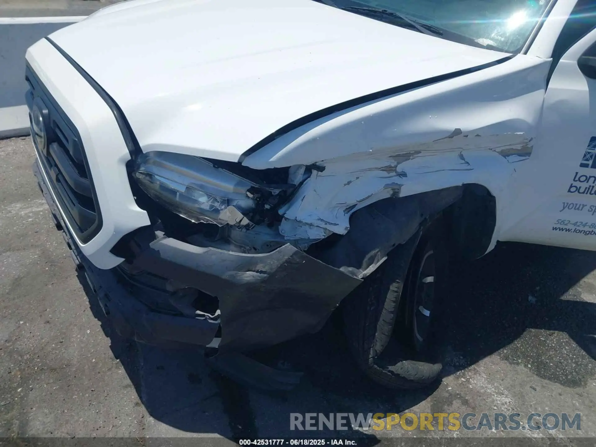 6 fotografías del automóvil dañado 5TFRX5GN1KX149562 TOYOTA TACOMA 2019