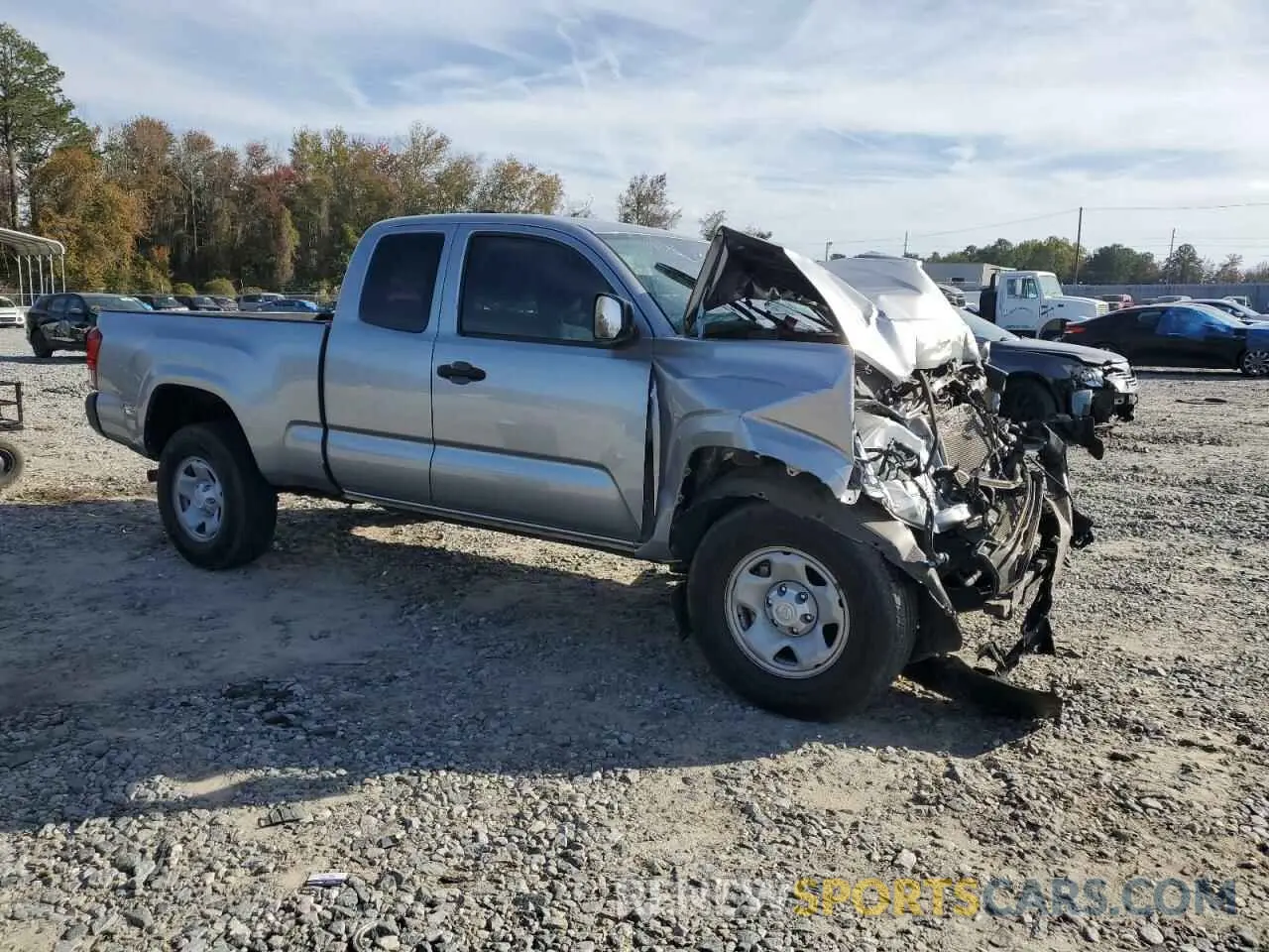 4 fotografías del automóvil dañado 5TFRX5GN2KX138201 TOYOTA TACOMA 2019