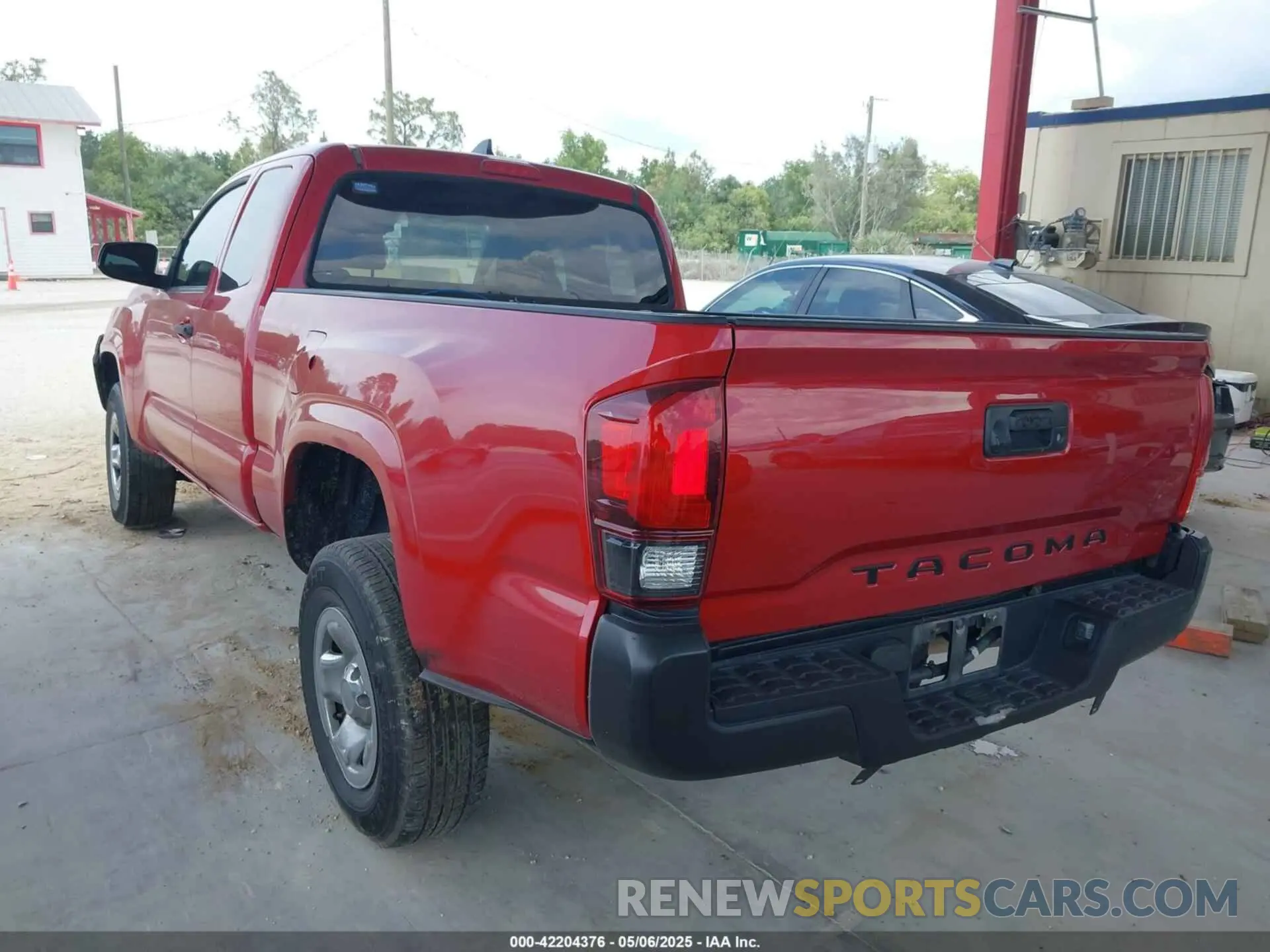 3 fotografías del automóvil dañado 5TFRX5GN2KX146427 TOYOTA TACOMA 2019