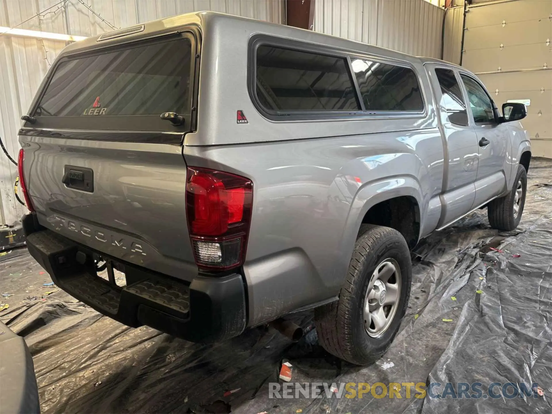 11 fotografías del automóvil dañado 5TFRX5GN3KX132827 TOYOTA TACOMA 2019