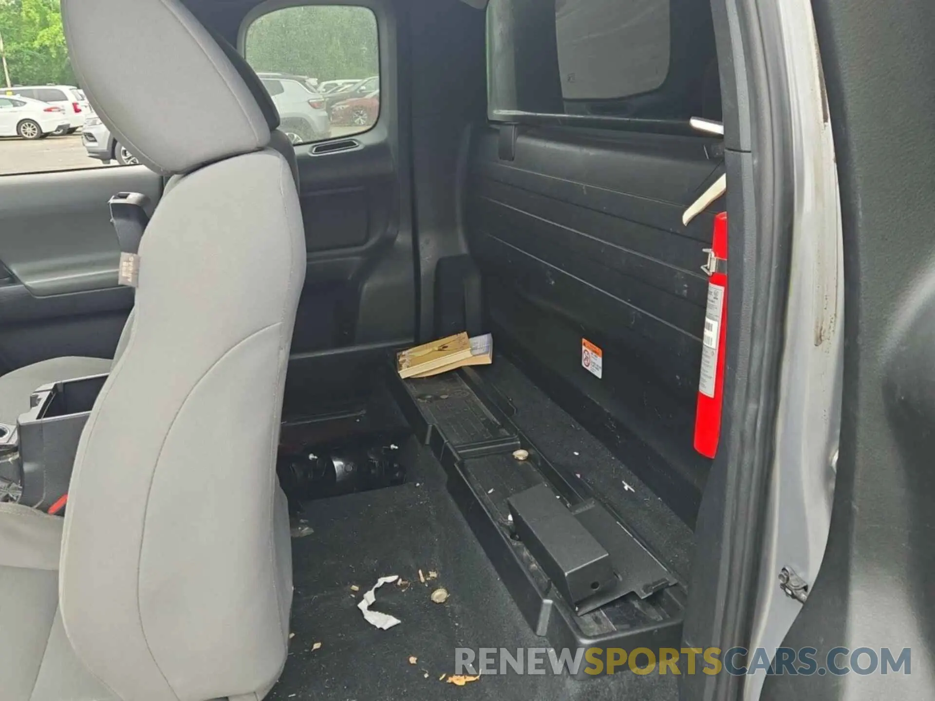 26 fotografías del automóvil dañado 5TFRX5GN3KX149594 TOYOTA TACOMA 2019