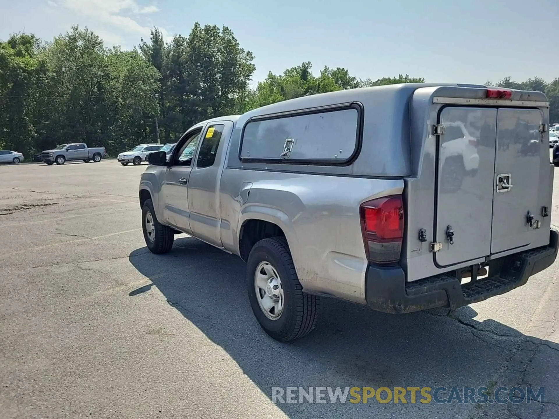 30 fotografías del automóvil dañado 5TFRX5GN3KX149594 TOYOTA TACOMA 2019
