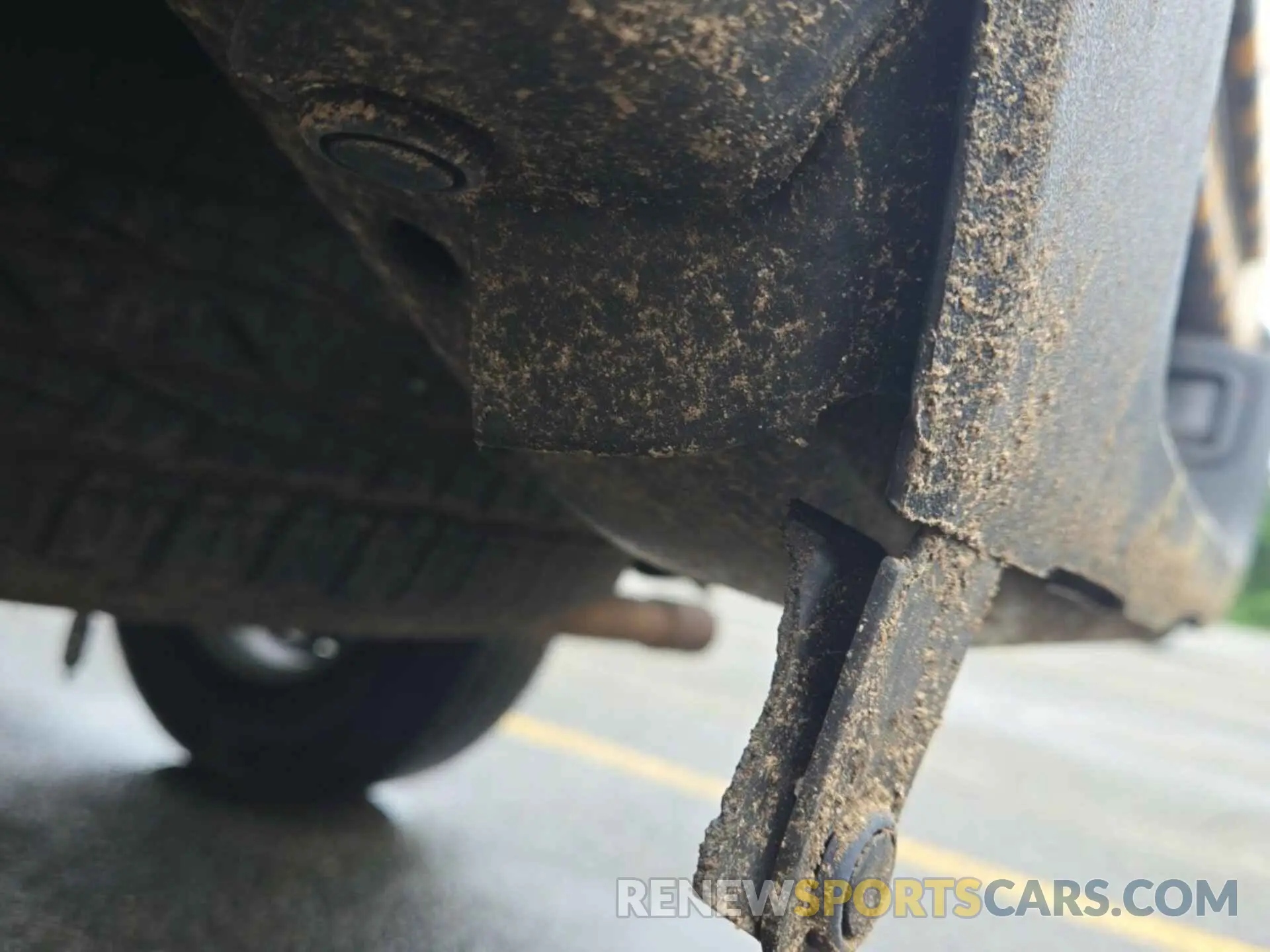 37 fotografías del automóvil dañado 5TFRX5GN3KX149594 TOYOTA TACOMA 2019