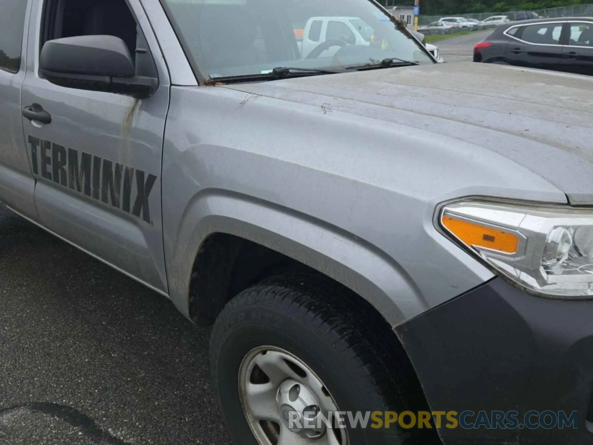 4 fotografías del automóvil dañado 5TFRX5GN3KX149594 TOYOTA TACOMA 2019