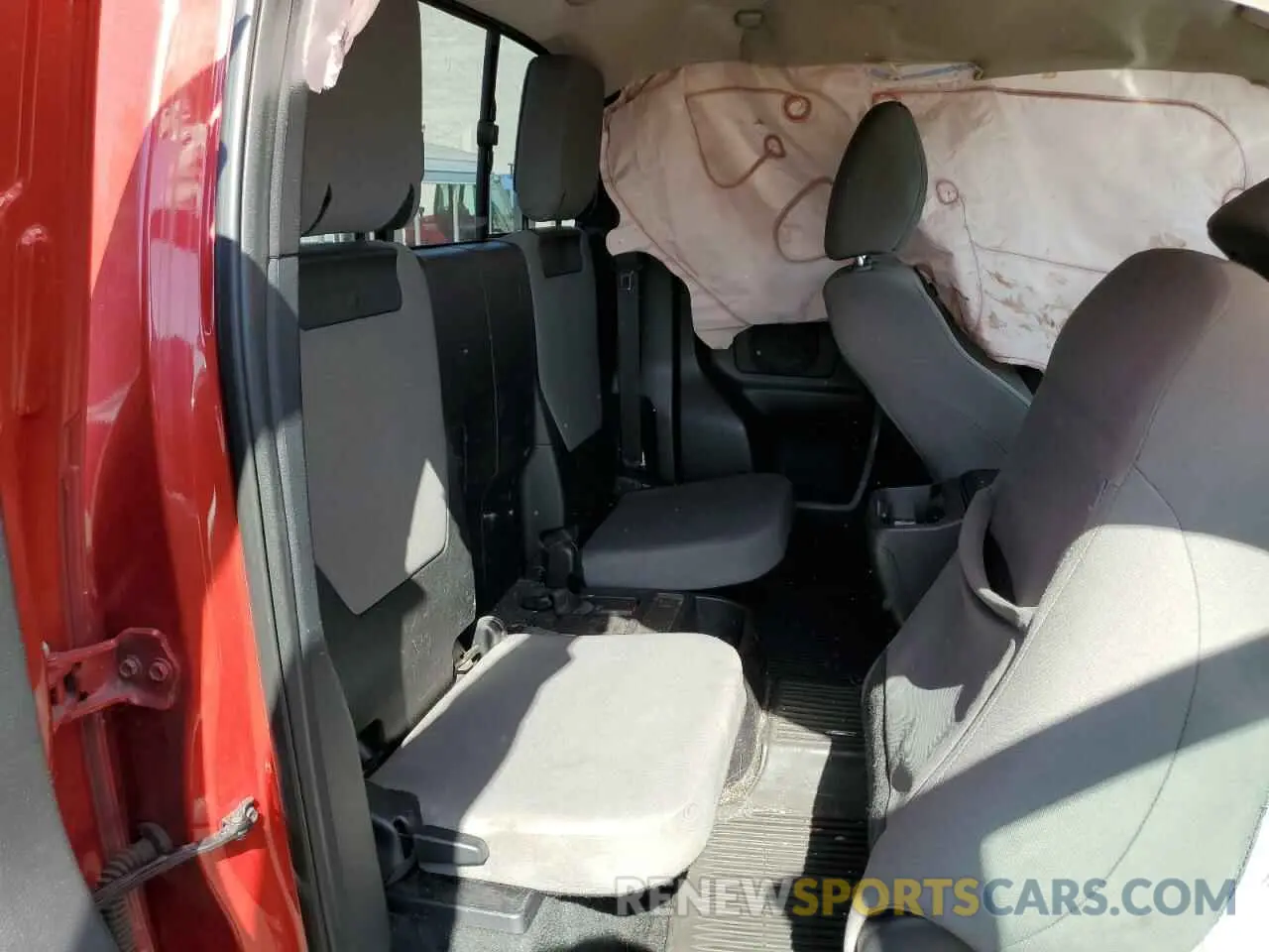 10 fotografías del automóvil dañado 5TFRX5GN4KX135753 TOYOTA TACOMA 2019