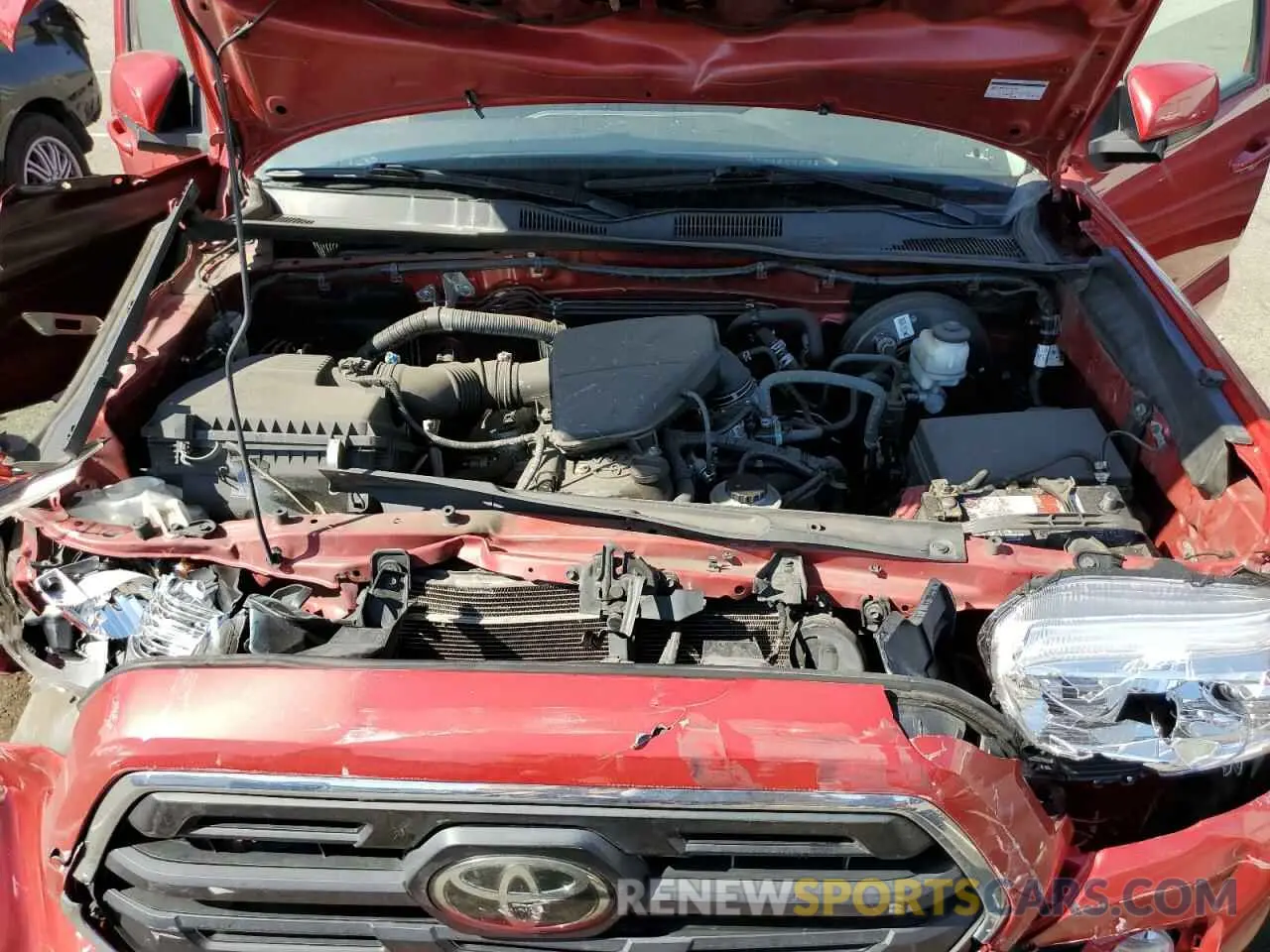 11 fotografías del automóvil dañado 5TFRX5GN4KX135753 TOYOTA TACOMA 2019