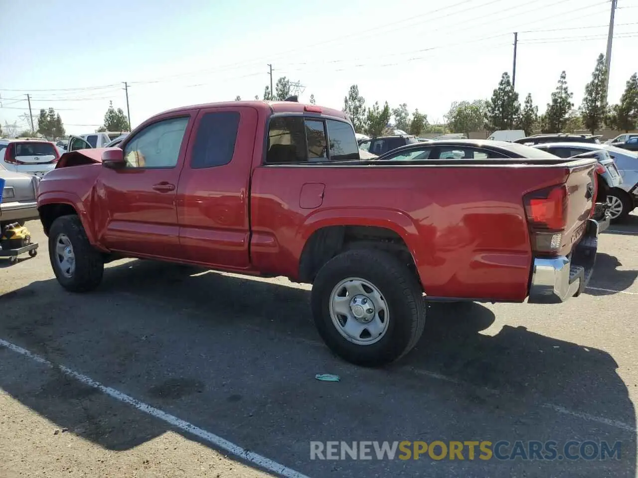 2 fotografías del automóvil dañado 5TFRX5GN4KX135753 TOYOTA TACOMA 2019