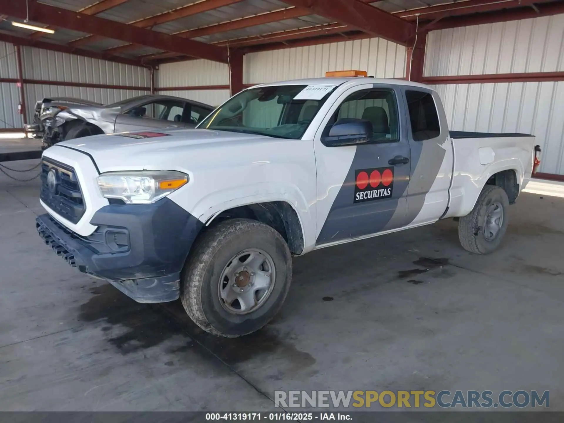 2 fotografías del automóvil dañado 5TFRX5GN4KX136336 TOYOTA TACOMA 2019