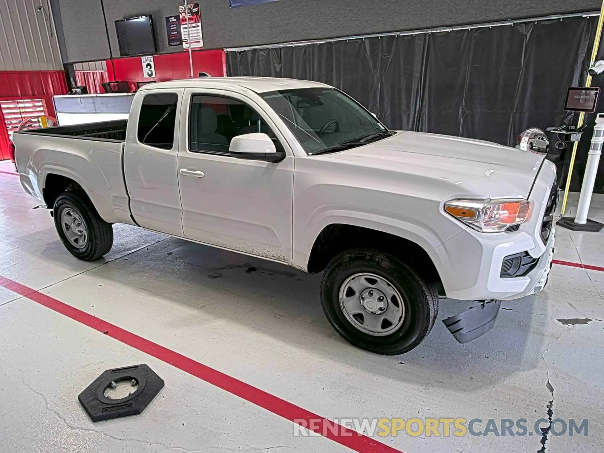 24 fotografías del automóvil dañado 5TFRX5GN5KX156272 TOYOTA TACOMA 2019