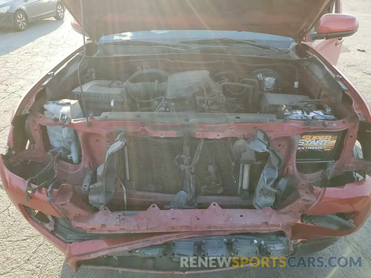11 fotografías del automóvil dañado 5TFRX5GN5KX159883 TOYOTA TACOMA 2019