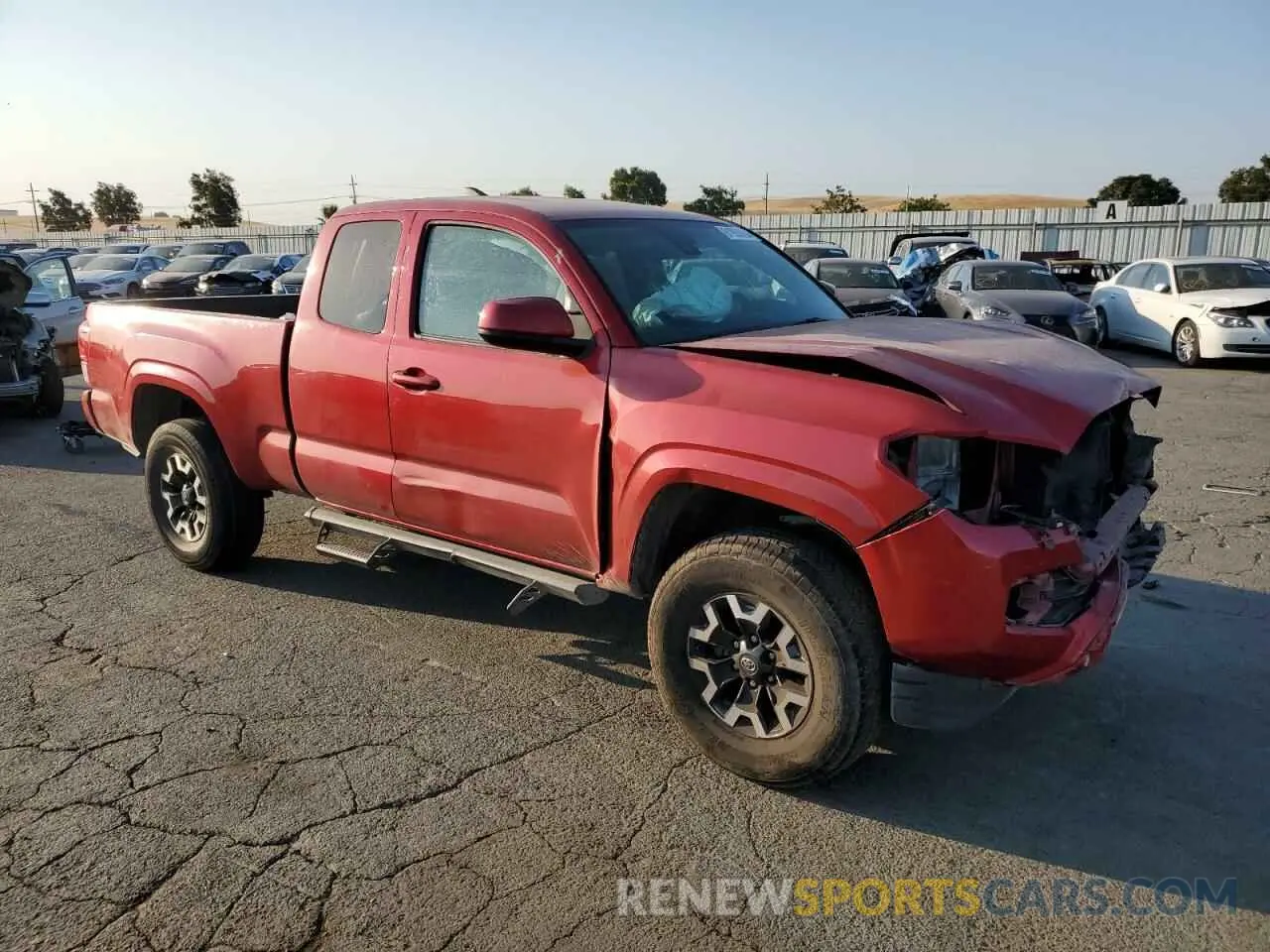 4 fotografías del automóvil dañado 5TFRX5GN5KX159883 TOYOTA TACOMA 2019
