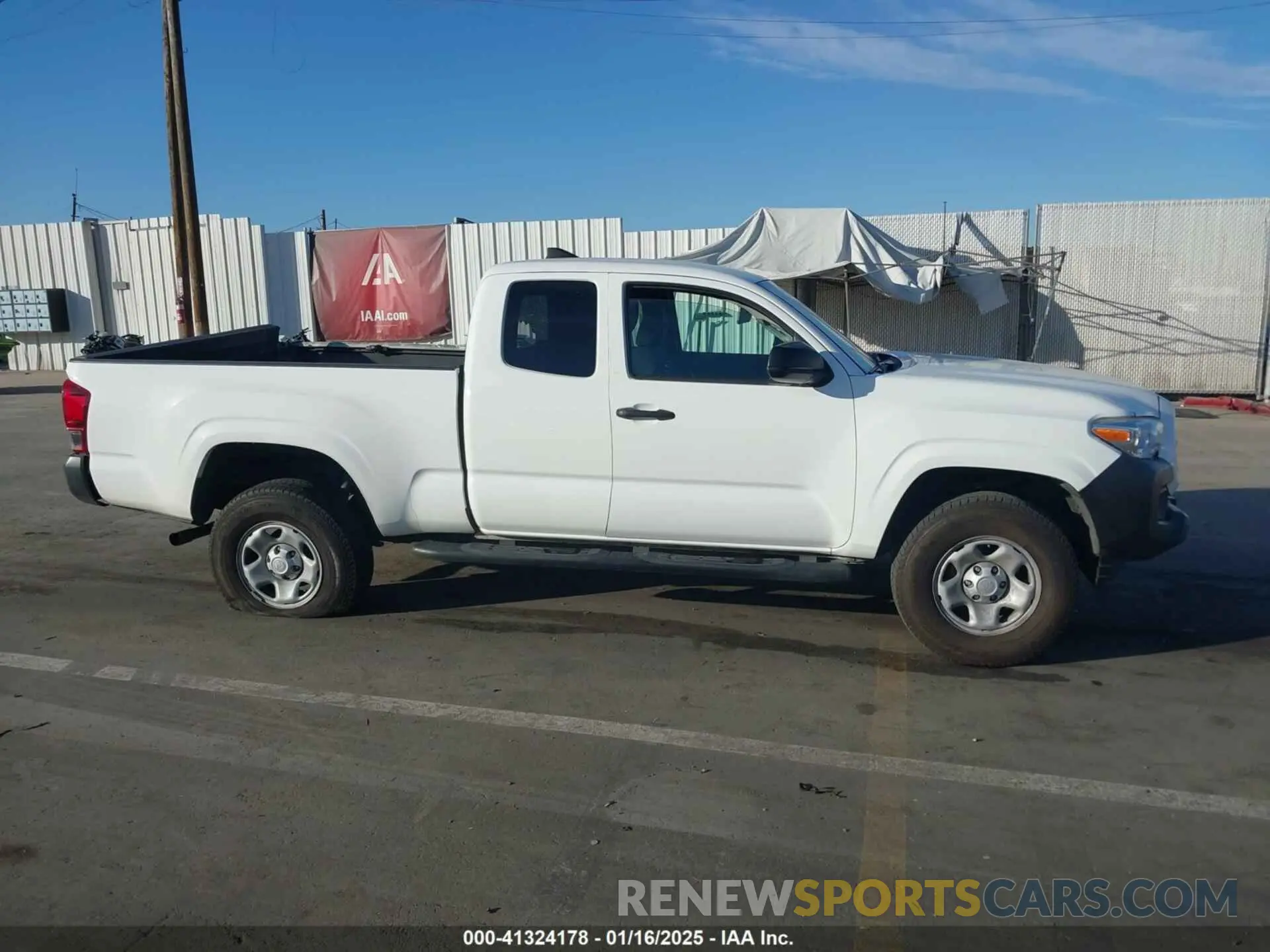 13 fotografías del automóvil dañado 5TFRX5GN5KX165067 TOYOTA TACOMA 2019