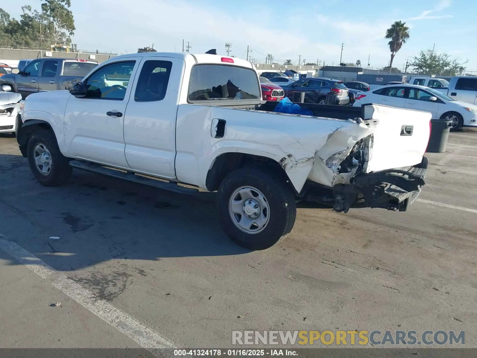 3 fotografías del automóvil dañado 5TFRX5GN5KX165067 TOYOTA TACOMA 2019