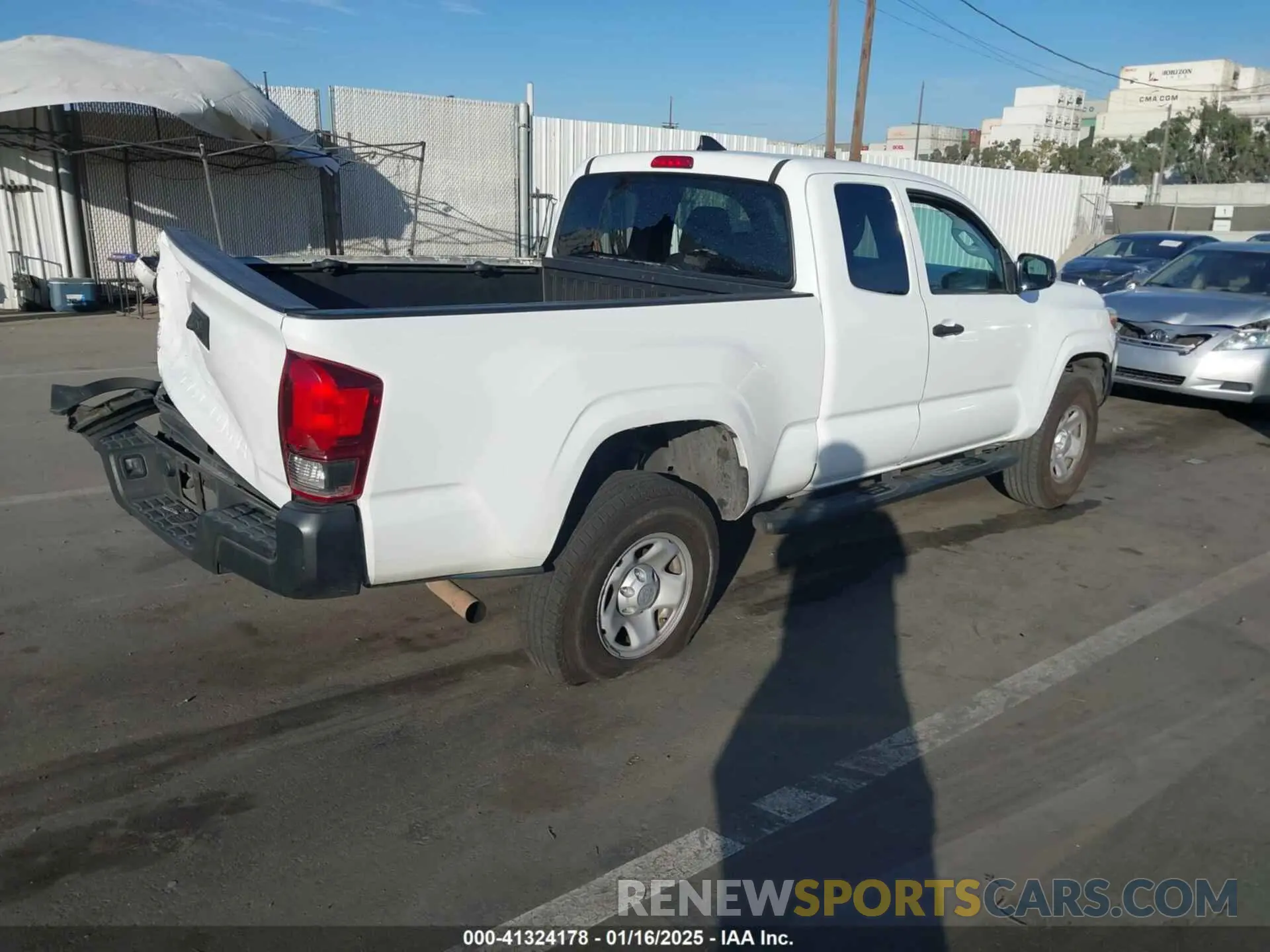 4 fotografías del automóvil dañado 5TFRX5GN5KX165067 TOYOTA TACOMA 2019