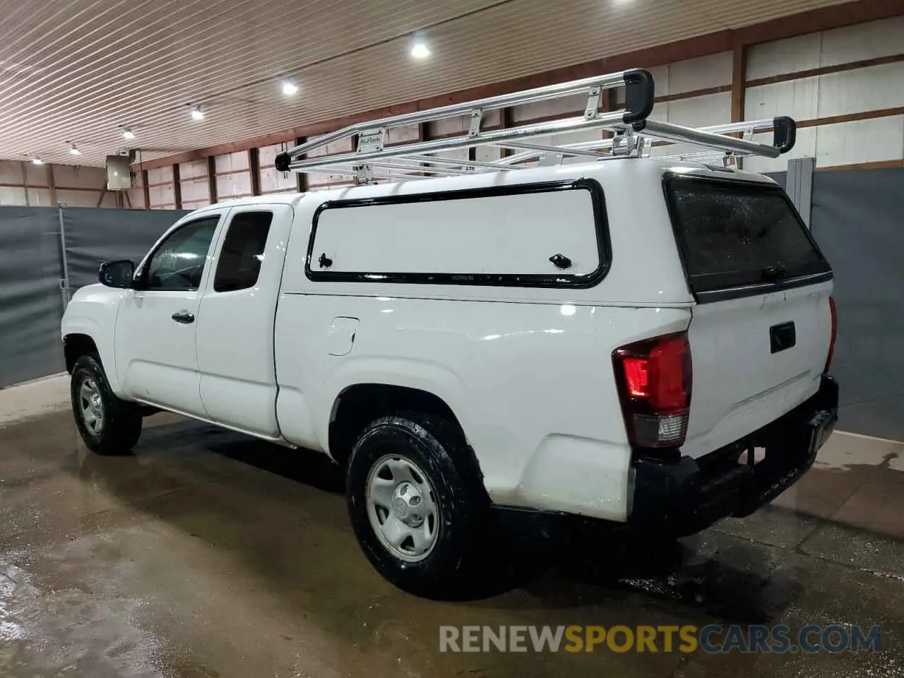 2 fotografías del automóvil dañado 5TFRX5GN6KX145720 TOYOTA TACOMA 2019