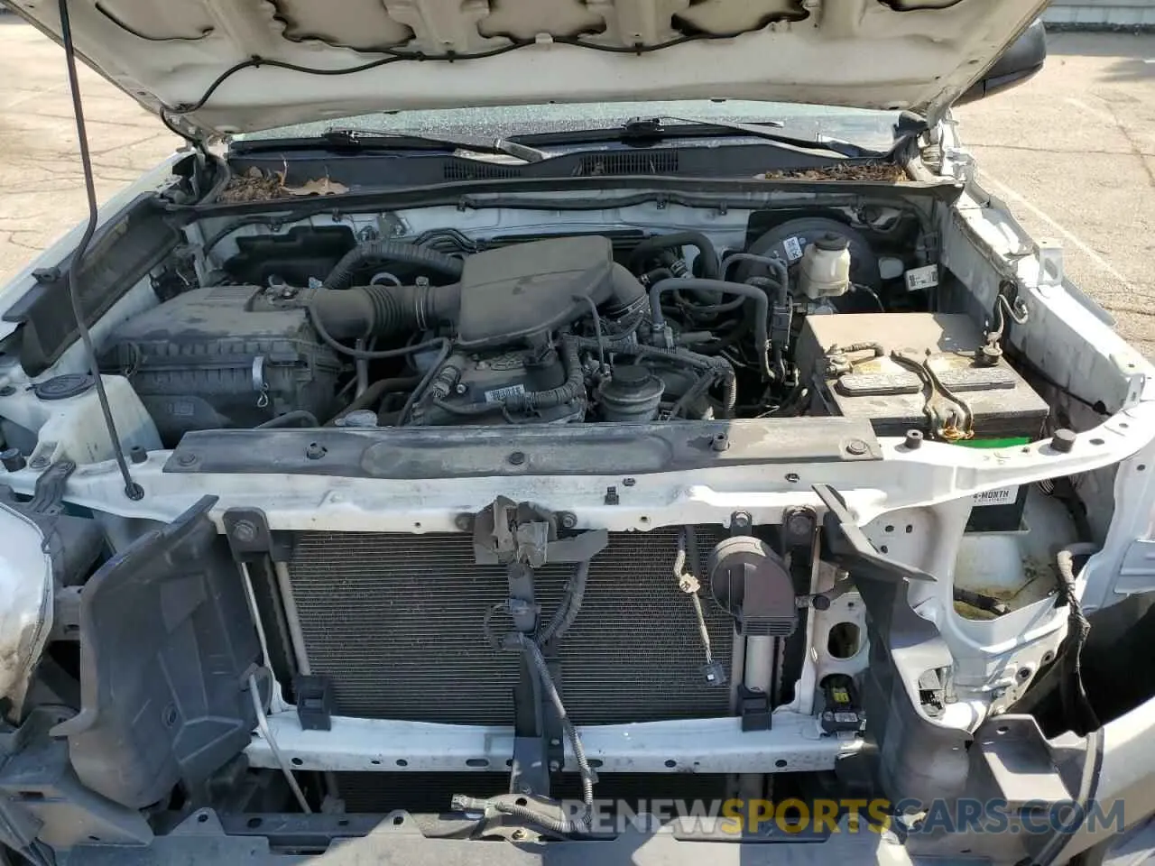 11 fotografías del automóvil dañado 5TFRX5GN6KX153817 TOYOTA TACOMA 2019