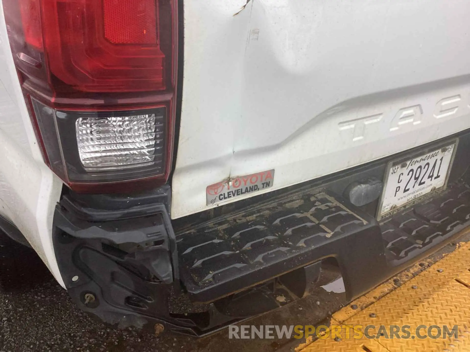 1 fotografías del automóvil dañado 5TFRX5GN6KX157088 TOYOTA TACOMA 2019