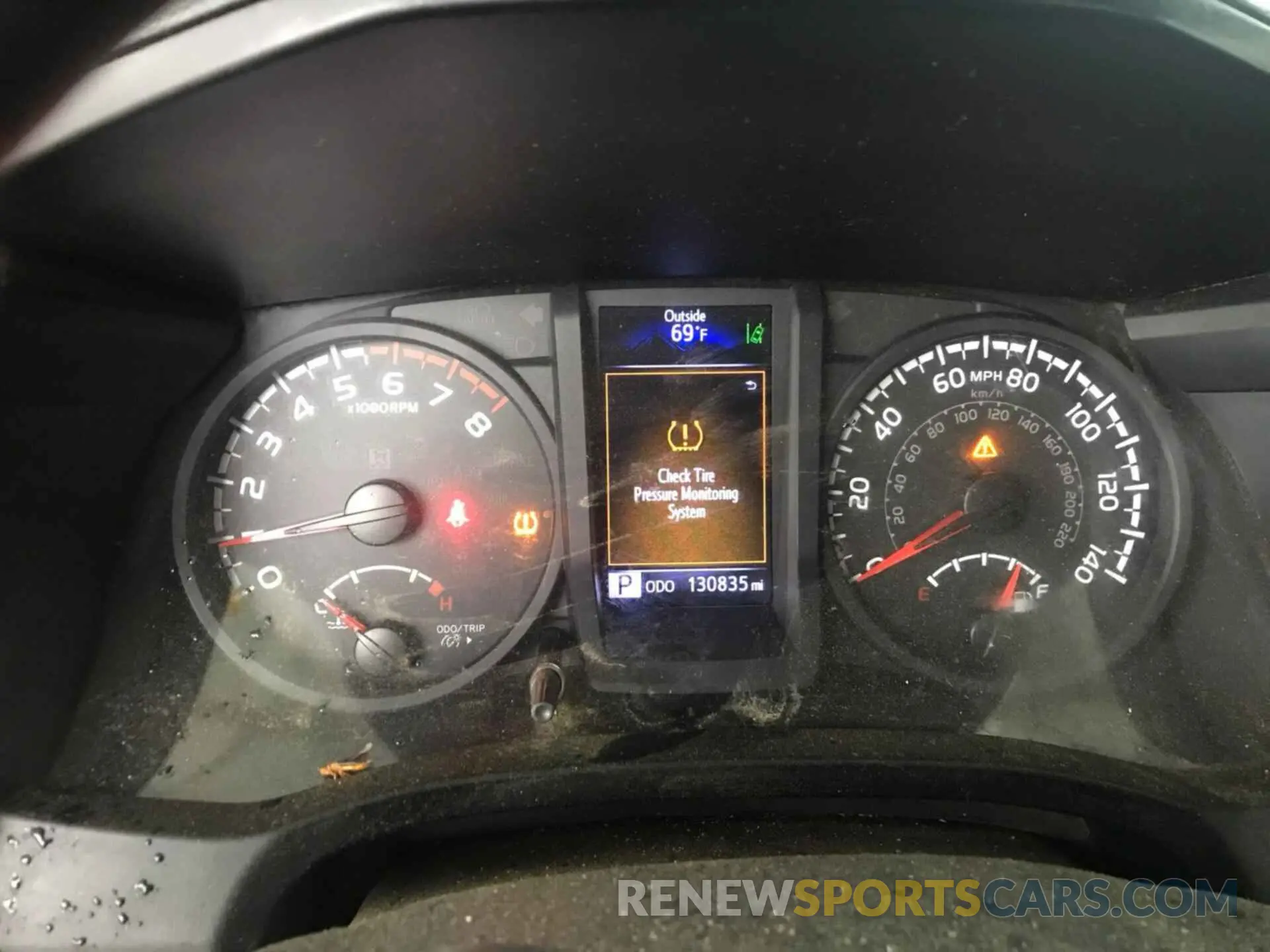 20 fotografías del automóvil dañado 5TFRX5GN6KX157088 TOYOTA TACOMA 2019