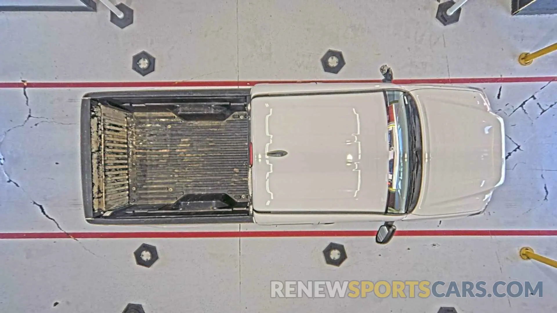 3 fotografías del automóvil dañado 5TFRX5GN6KX157088 TOYOTA TACOMA 2019