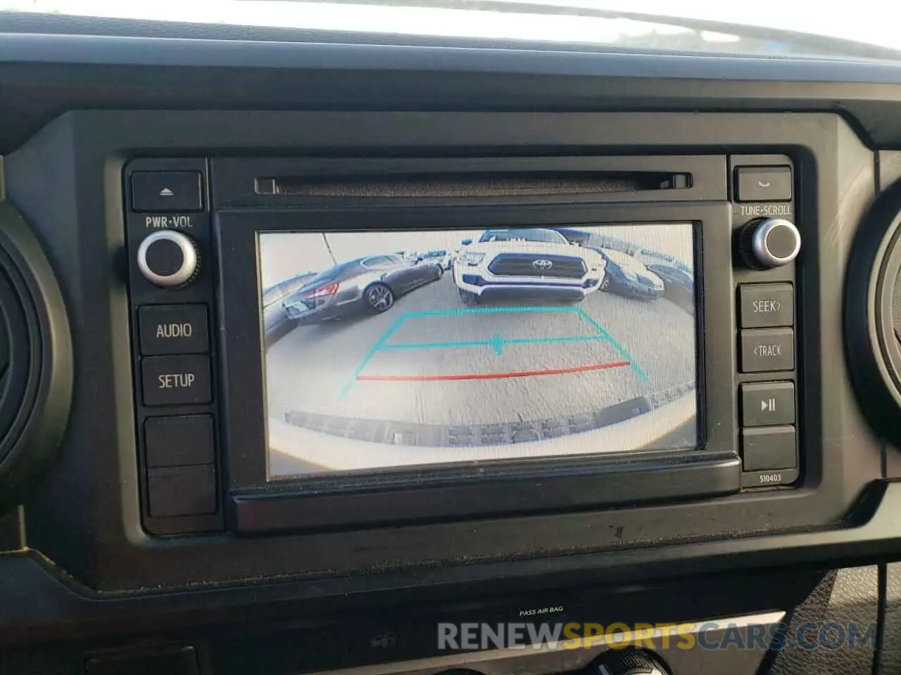 9 fotografías del automóvil dañado 5TFRX5GN8KX144696 TOYOTA TACOMA 2019