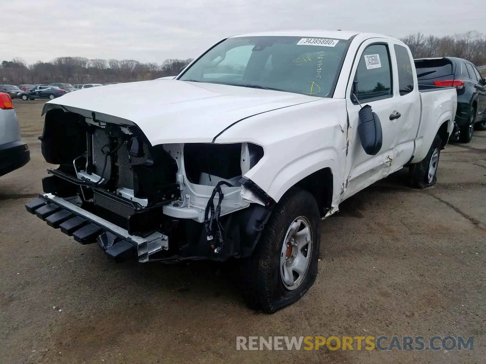 2 fotografías del automóvil dañado 5TFRX5GN8KX156931 TOYOTA TACOMA 2019
