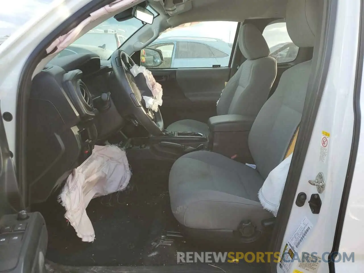 7 fotografías del automóvil dañado 5TFRX5GNXKX146238 TOYOTA TACOMA 2019