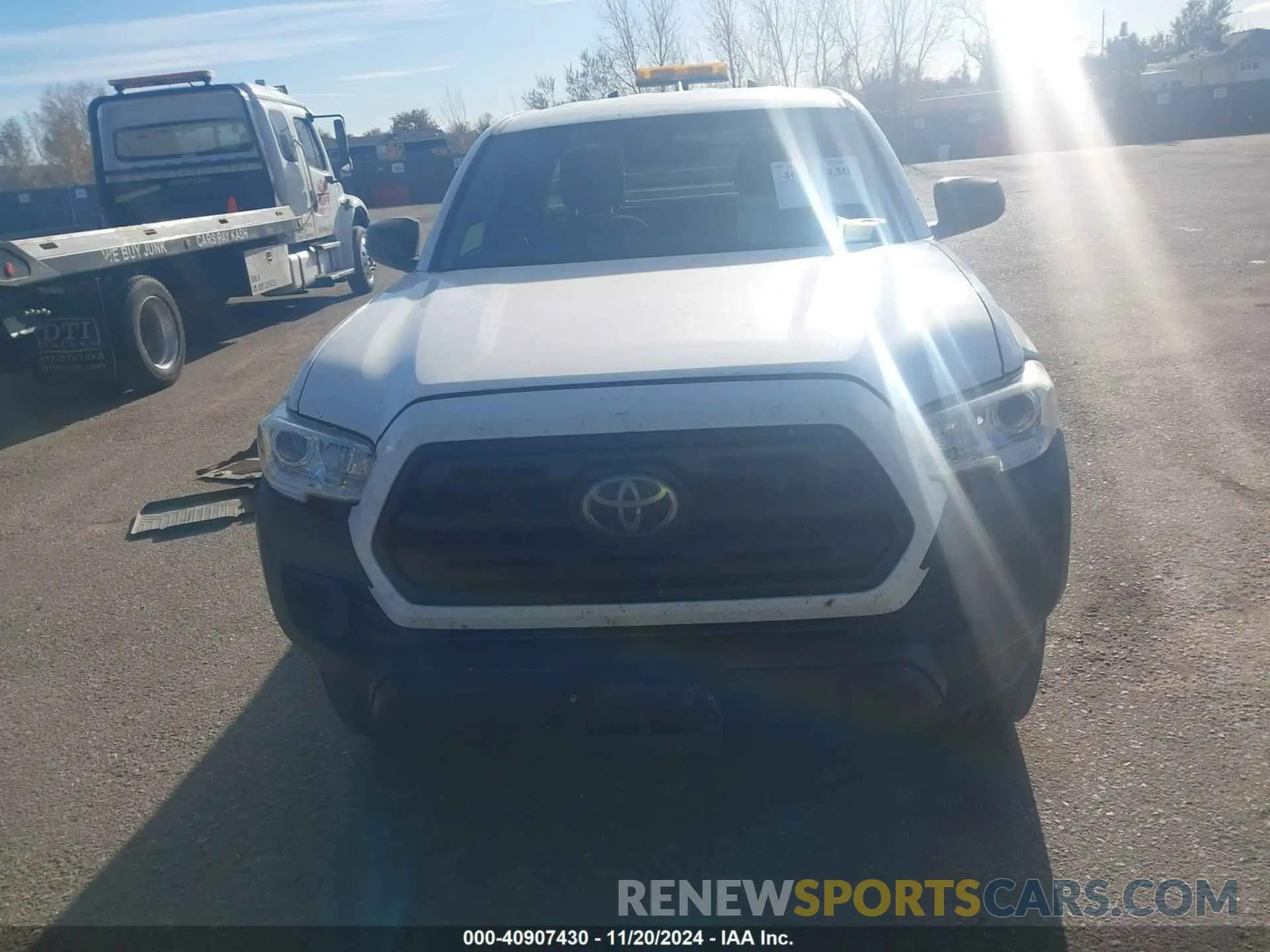 12 fotografías del automóvil dañado 5TFRX5GNXKX147793 TOYOTA TACOMA 2019