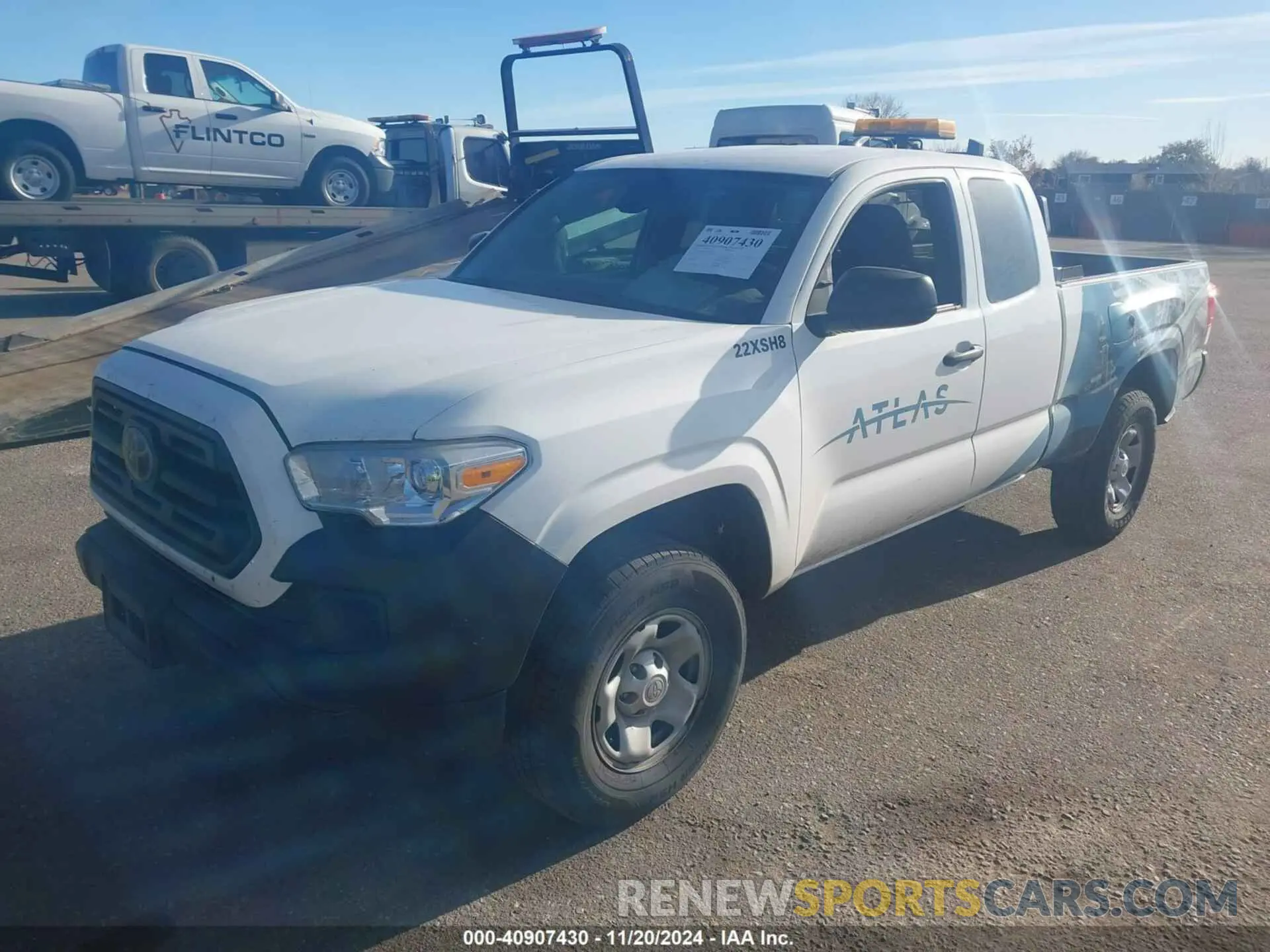2 fotografías del automóvil dañado 5TFRX5GNXKX147793 TOYOTA TACOMA 2019