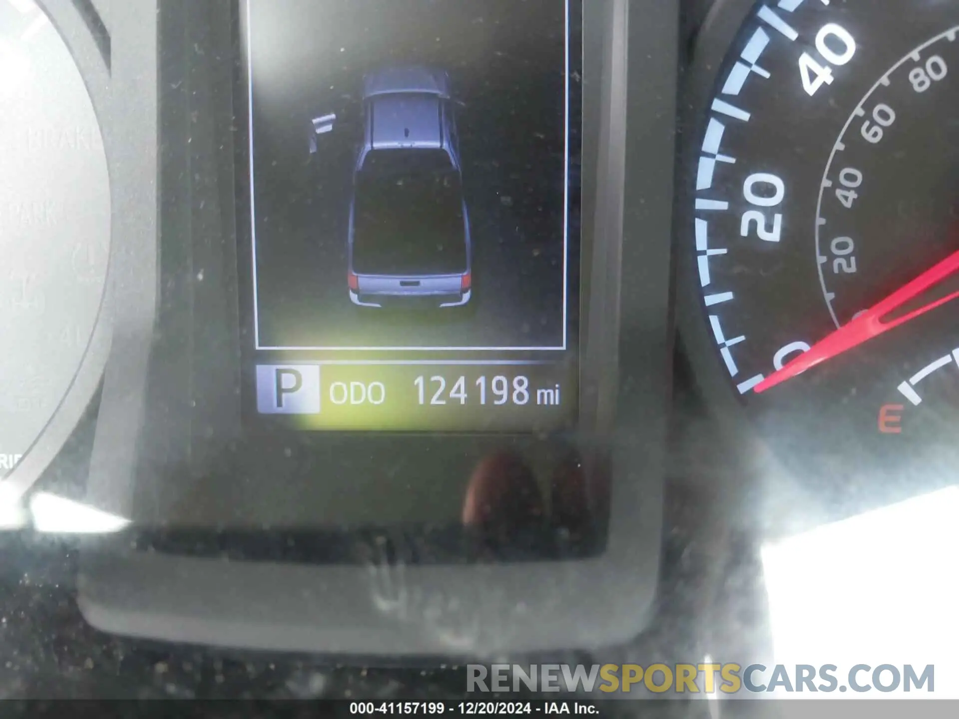 15 fotografías del automóvil dañado 5TFRZ5CN2KX084656 TOYOTA TACOMA 2019