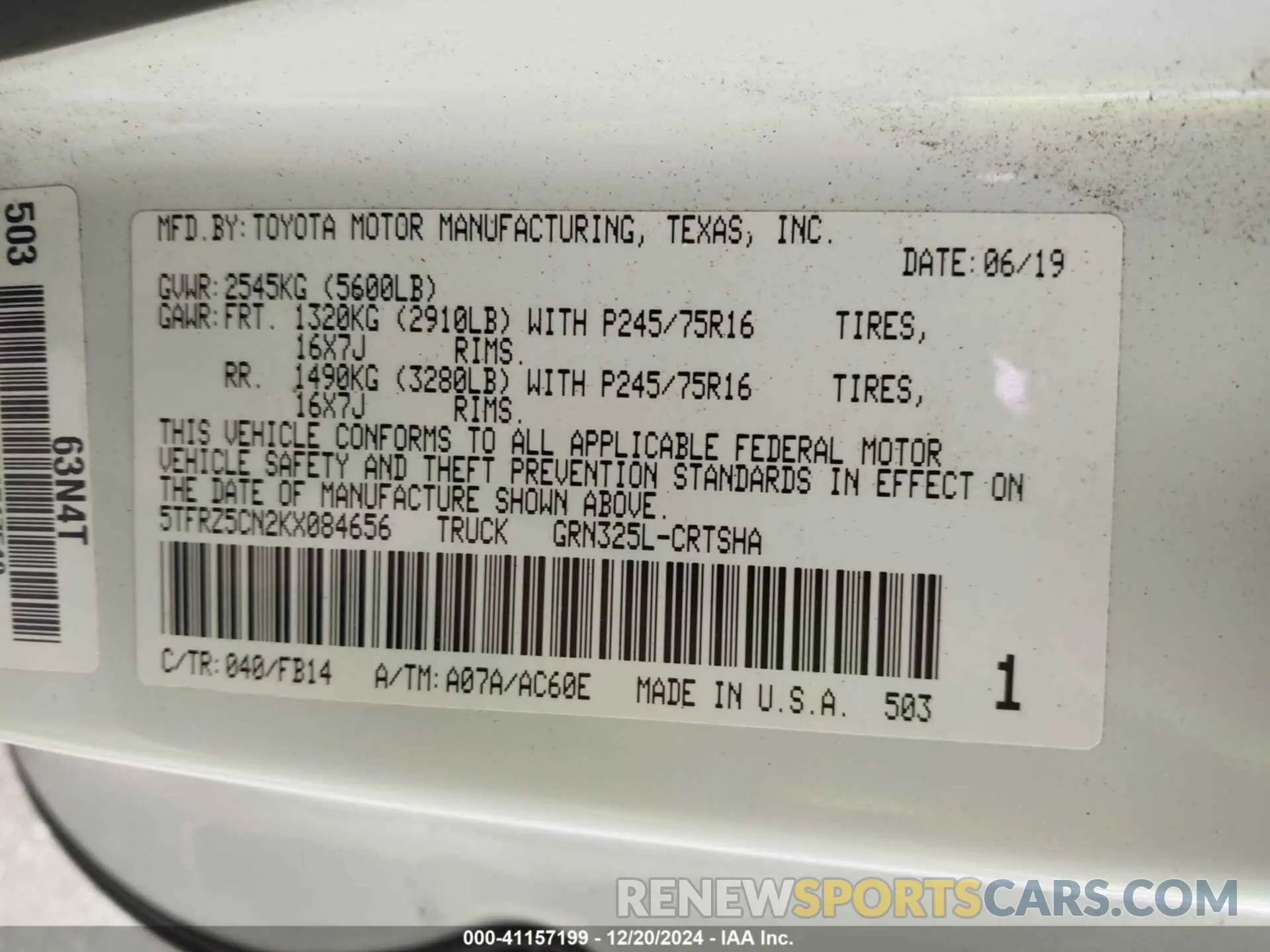 9 fotografías del automóvil dañado 5TFRZ5CN2KX084656 TOYOTA TACOMA 2019
