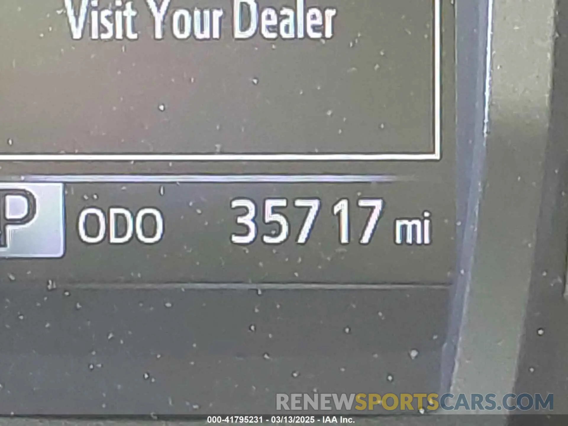 16 fotografías del automóvil dañado 5TFRZ5CN4KX082052 TOYOTA TACOMA 2019