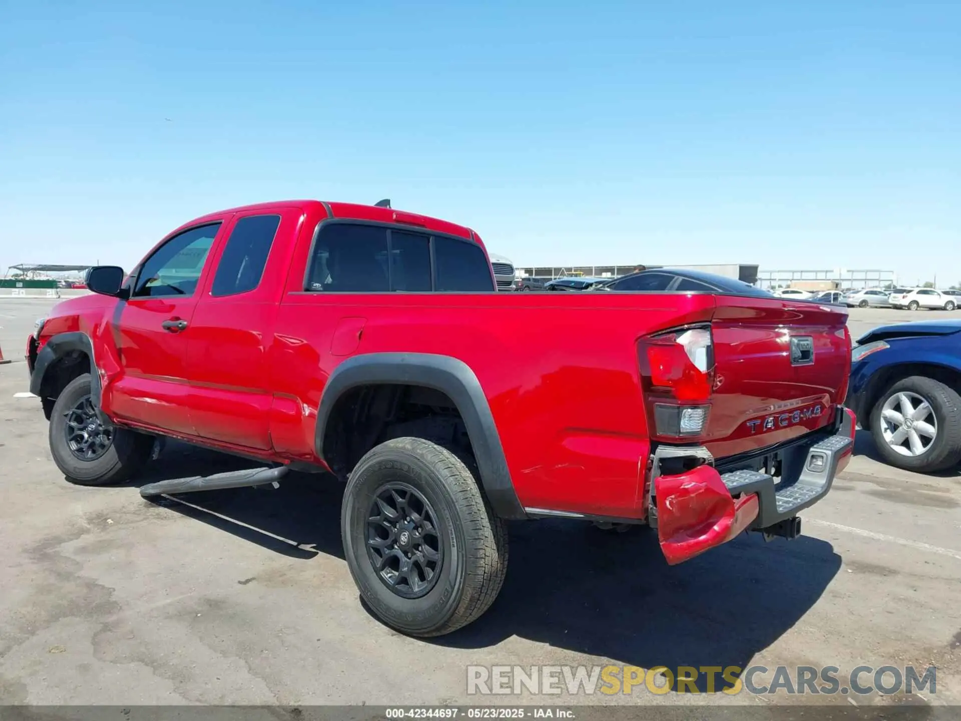 3 fotografías del automóvil dañado 5TFRZ5CN9KX081124 TOYOTA TACOMA 2019