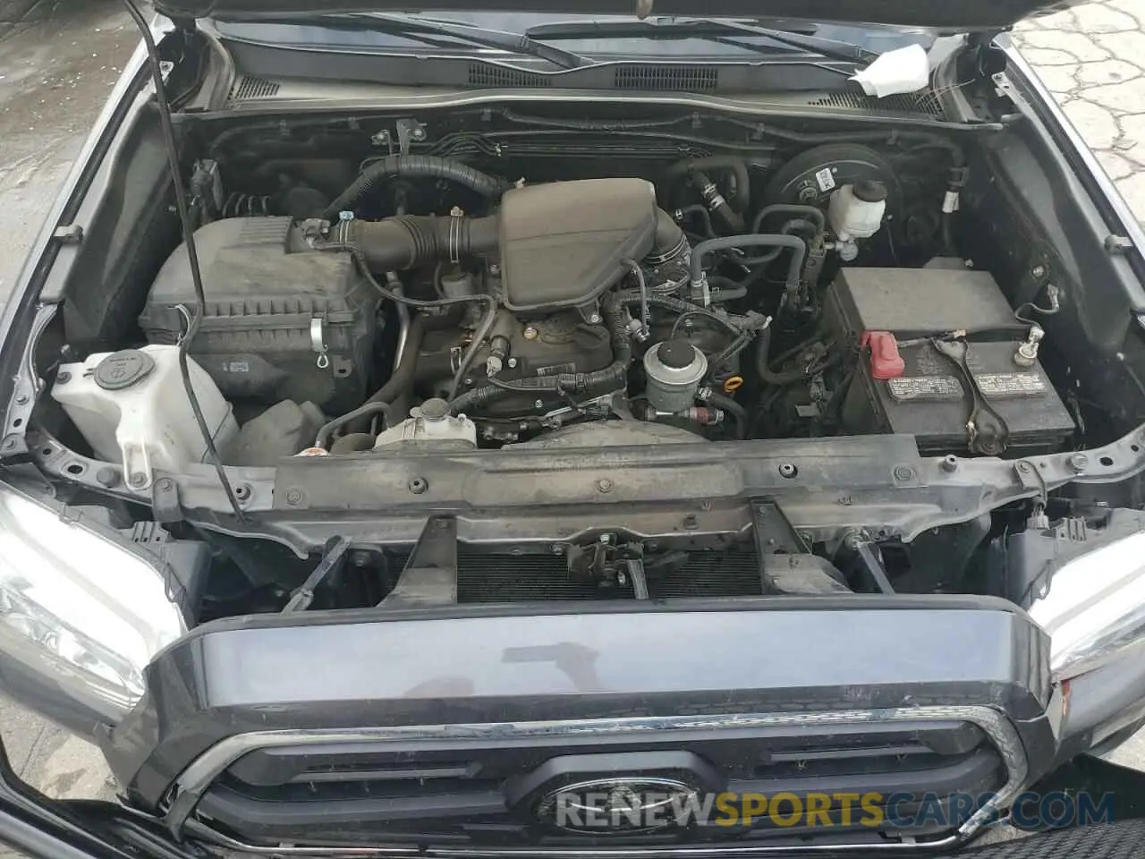 11 fotografías del automóvil dañado 5TFSX5EN0KX069786 TOYOTA TACOMA 2019