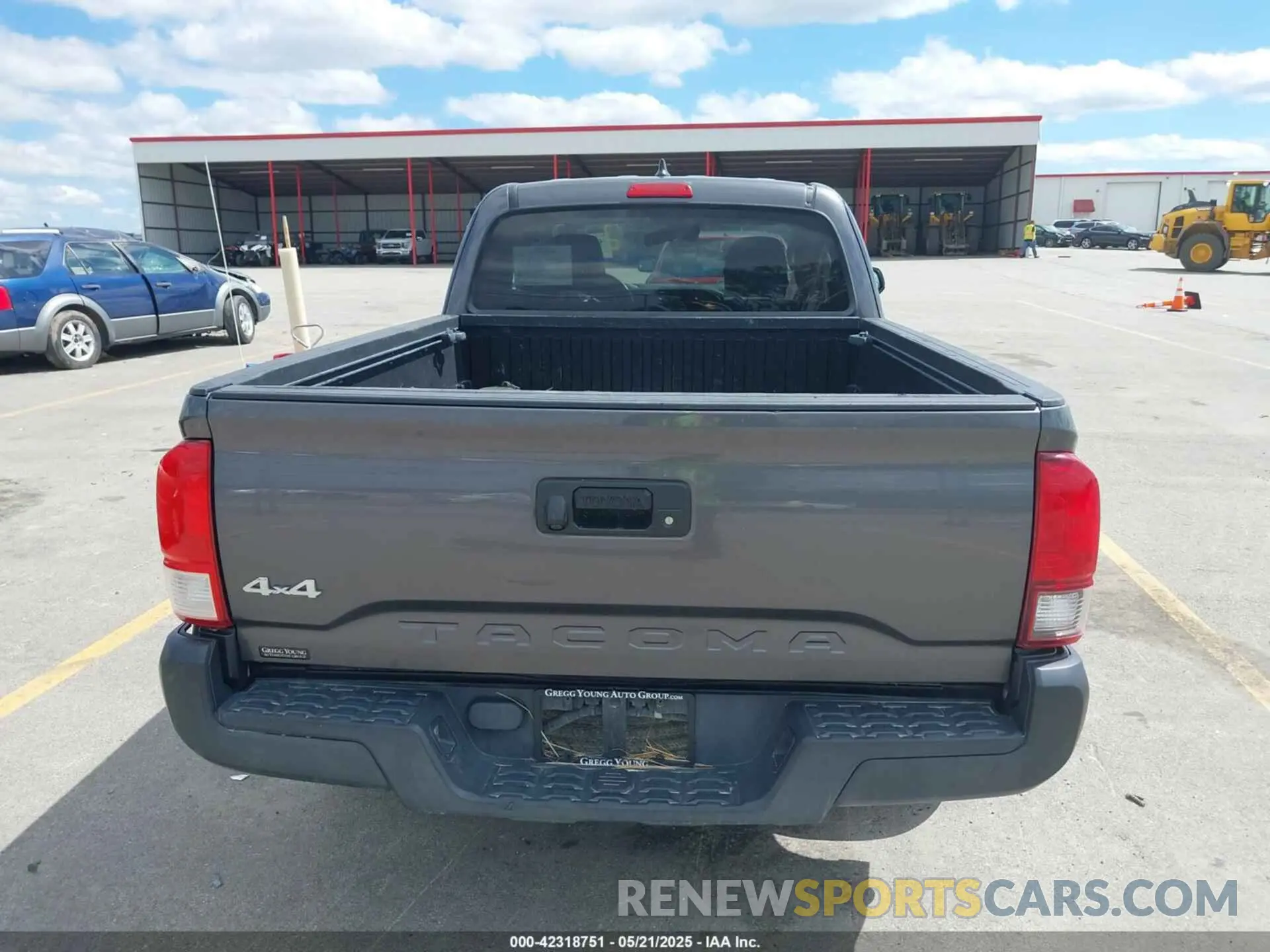 16 fotografías del automóvil dañado 5TFSX5EN4KX070181 TOYOTA TACOMA 2019