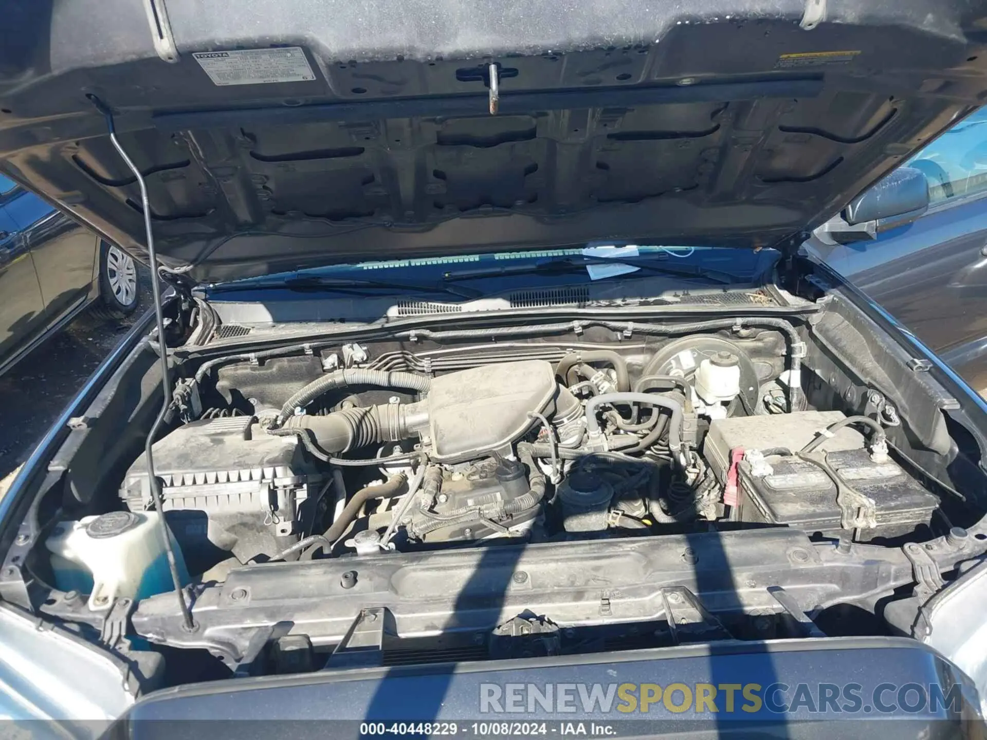 10 fotografías del automóvil dañado 5TFSX5EN5KX064521 TOYOTA TACOMA 2019