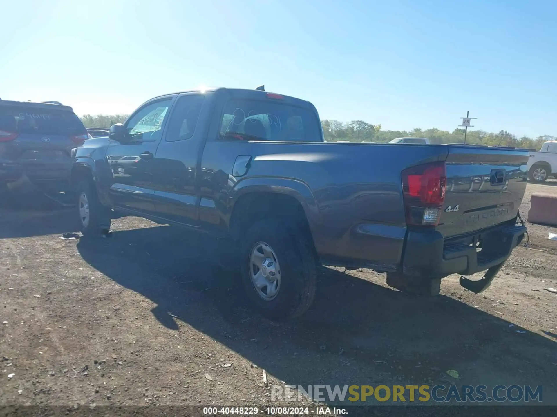 3 fotografías del automóvil dañado 5TFSX5EN5KX064521 TOYOTA TACOMA 2019