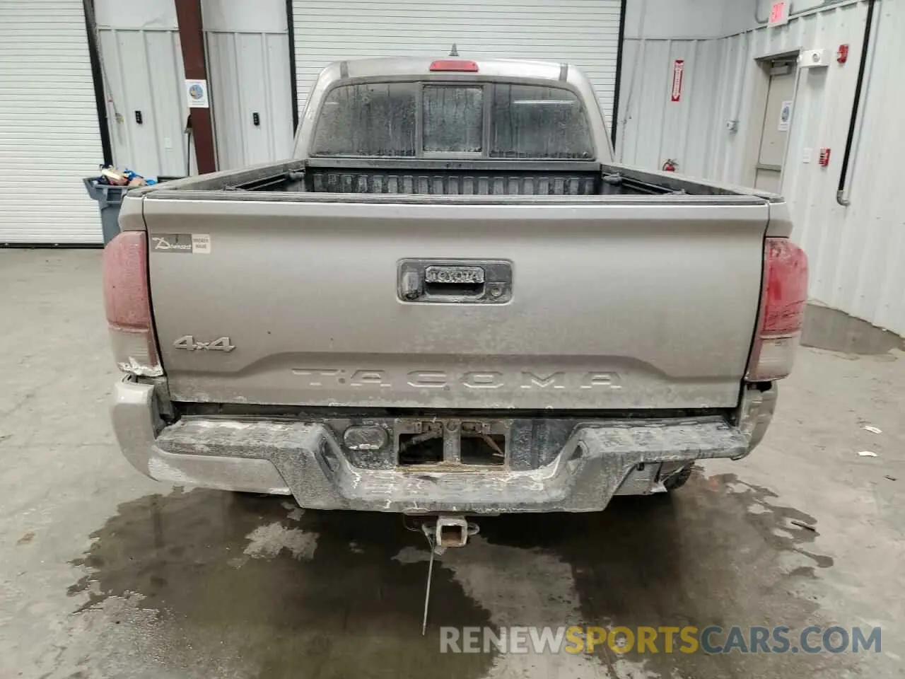 6 fotografías del automóvil dañado 5TFSX5EN5KX066804 TOYOTA TACOMA 2019