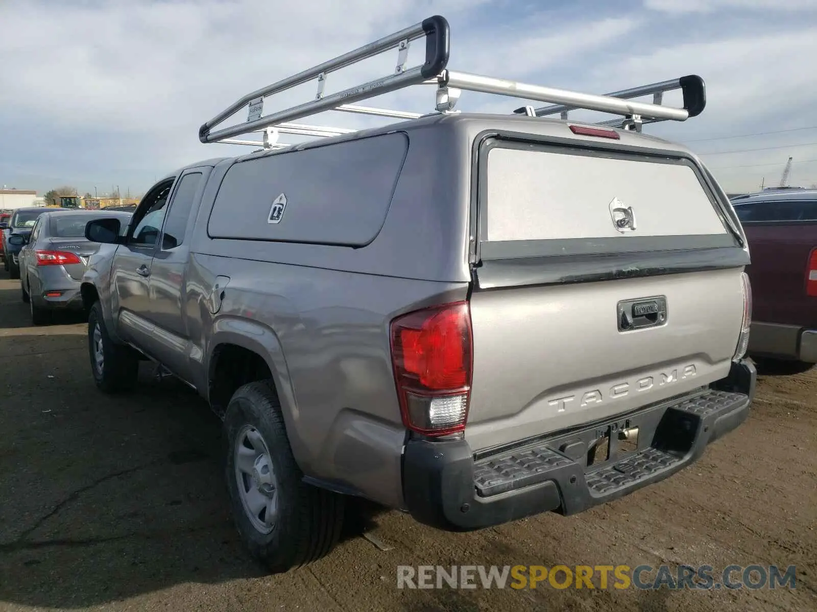3 fotografías del automóvil dañado 5TFSX5EN9KX067759 TOYOTA TACOMA 2019
