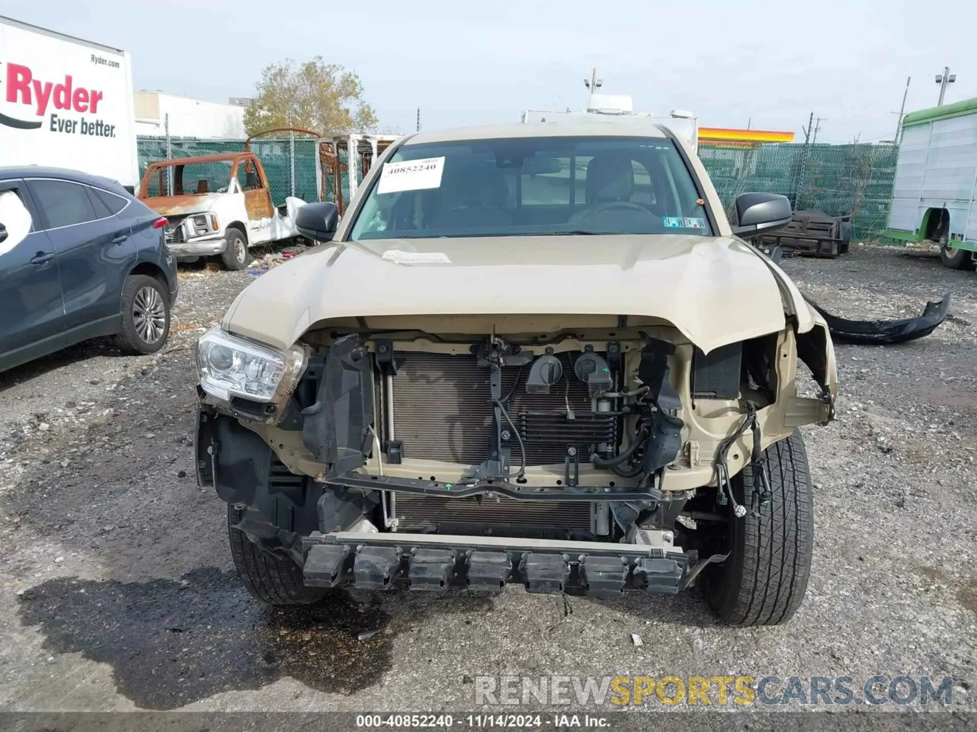 12 fotografías del automóvil dañado 5TFSZ5AN3KX184656 TOYOTA TACOMA 2019