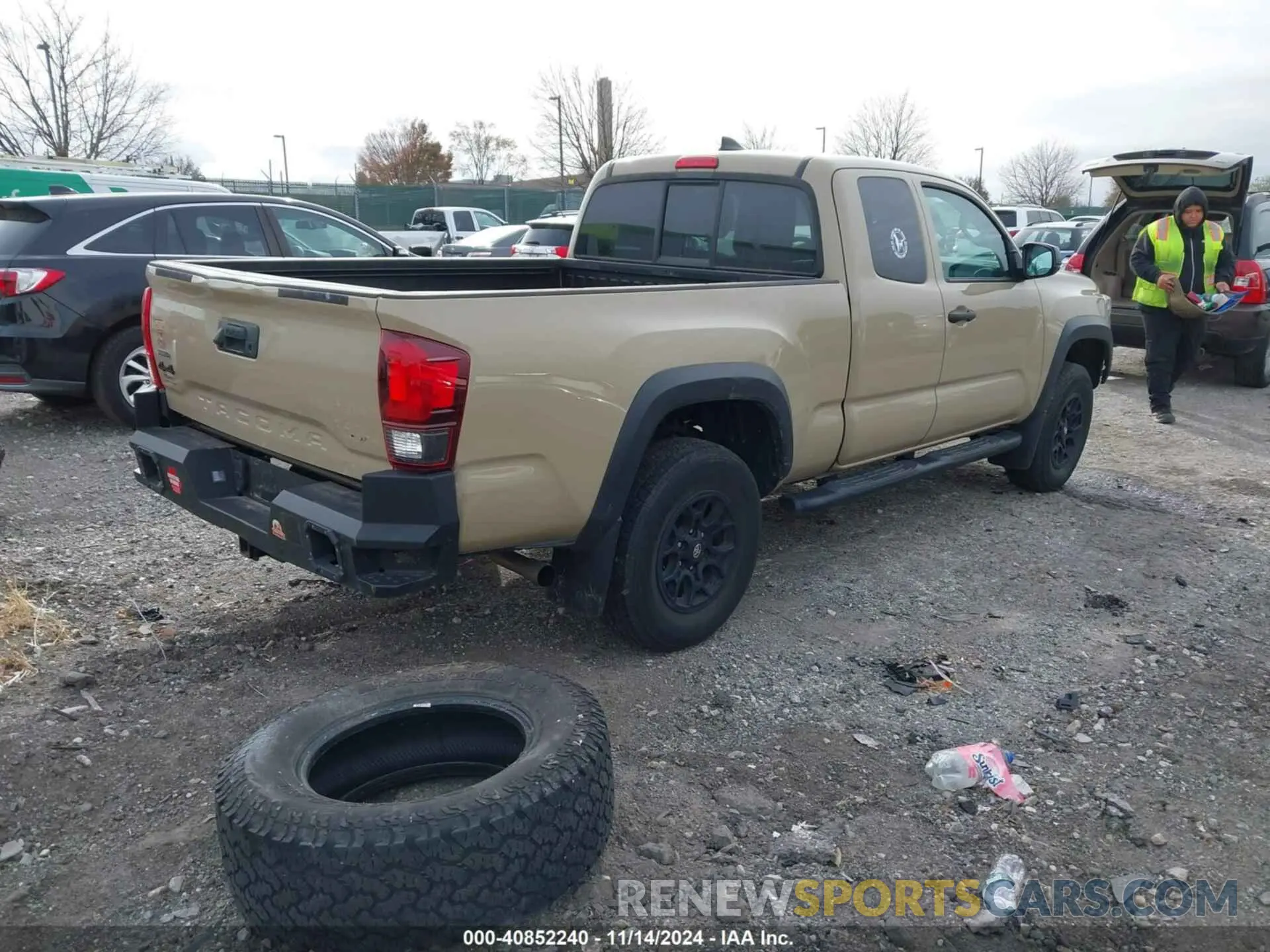 4 fotografías del automóvil dañado 5TFSZ5AN3KX184656 TOYOTA TACOMA 2019