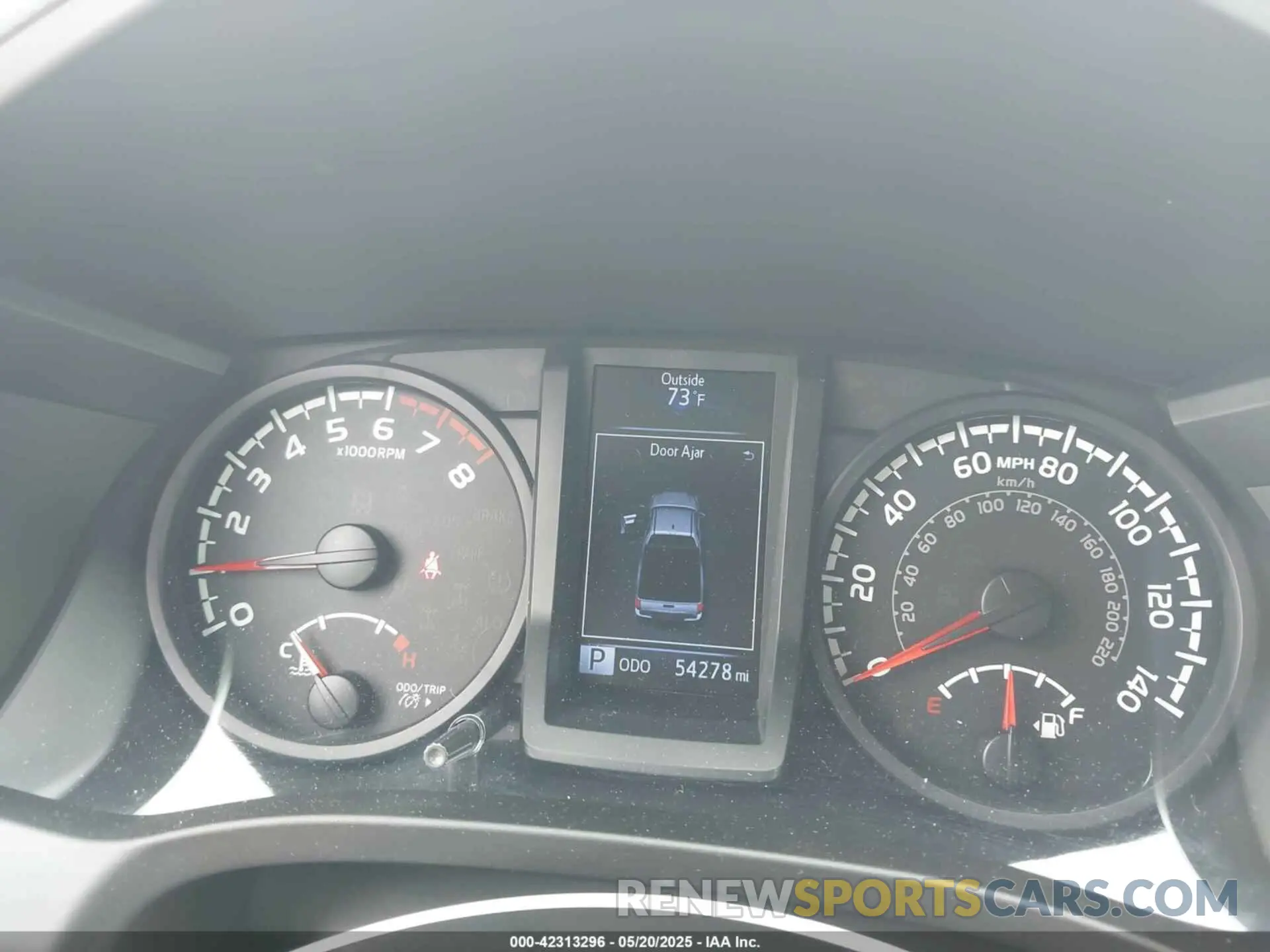 7 fotografías del automóvil dañado 5TFSZ5AN3KX190800 TOYOTA TACOMA 2019