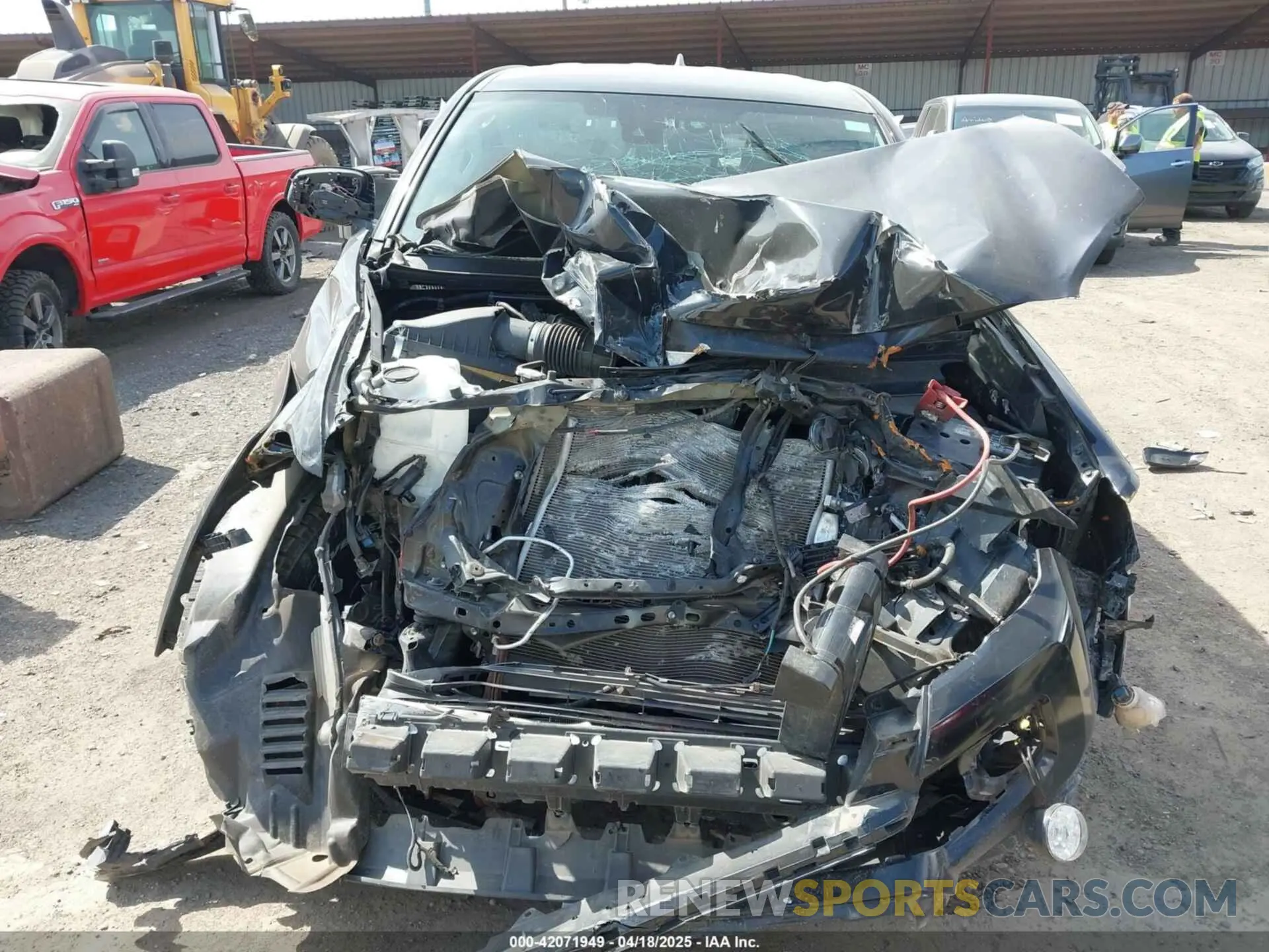 6 fotografías del automóvil dañado 5TFSZ5AN4KX185590 TOYOTA TACOMA 2019
